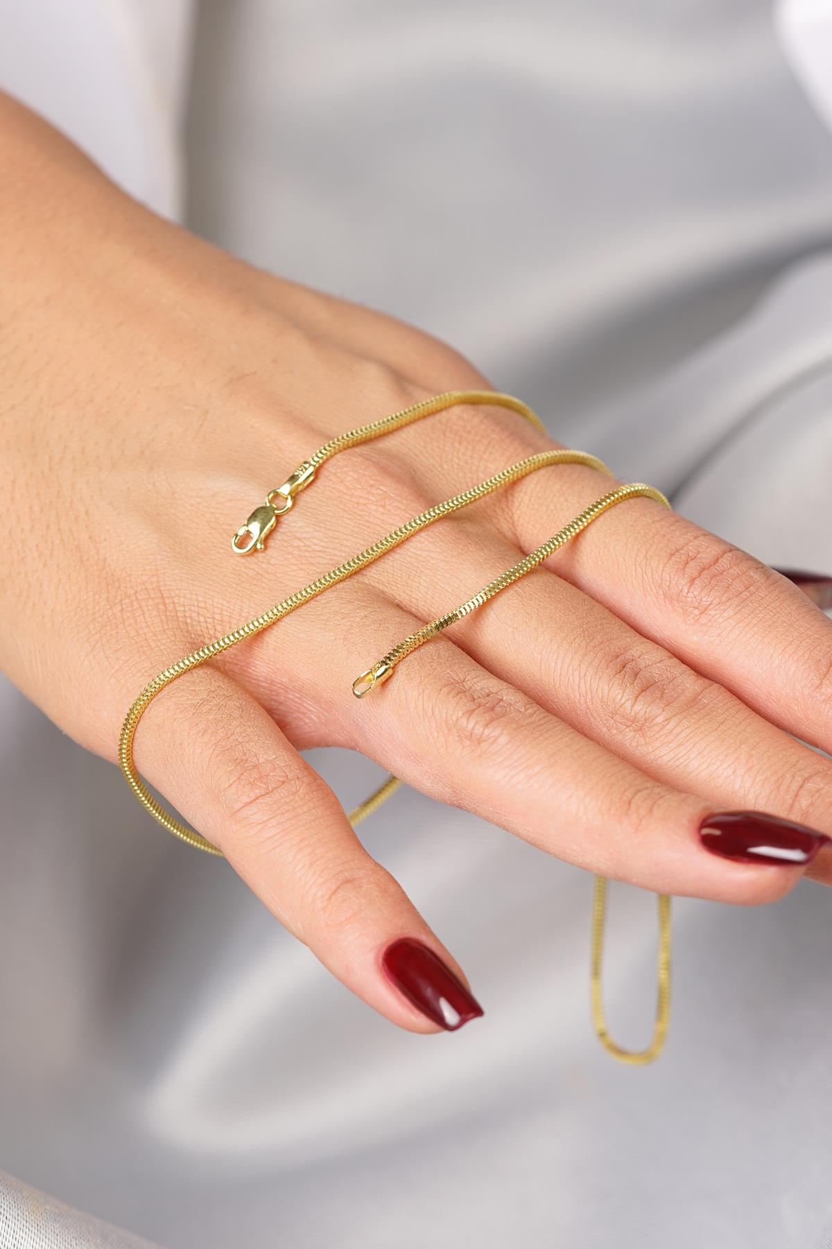 14K Gold Box Chain Necklace
