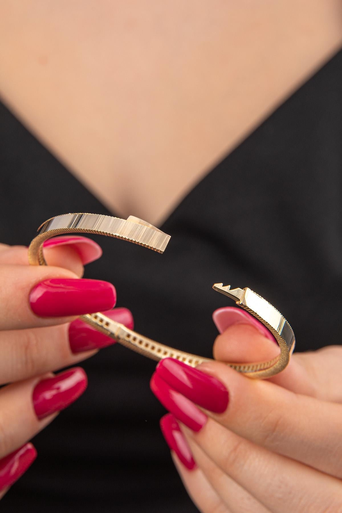 14K Gold Bright Bracelet