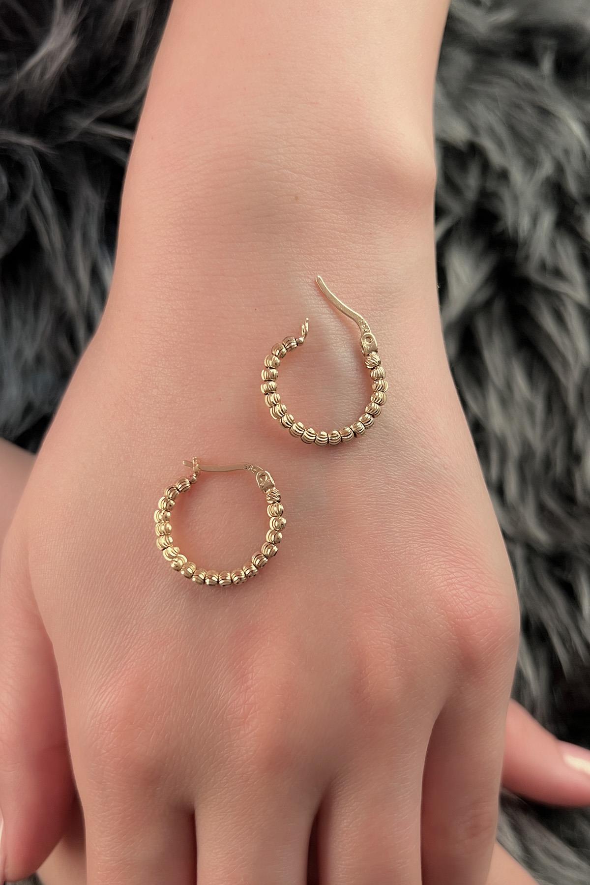 14K Gold Bright Dorica Hoop Earrings
