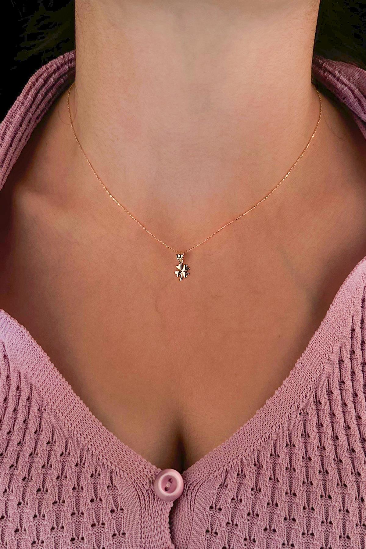 14K Gold Cable Clover Necklace
