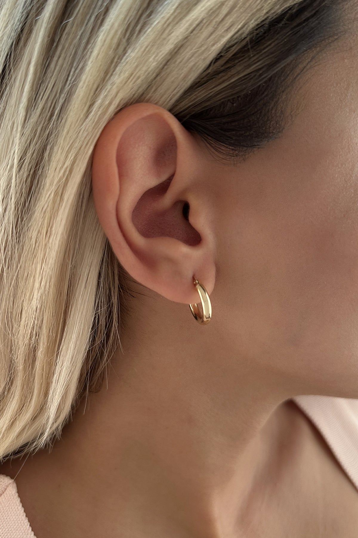 14K Gold Chunky Tube Earrings 10