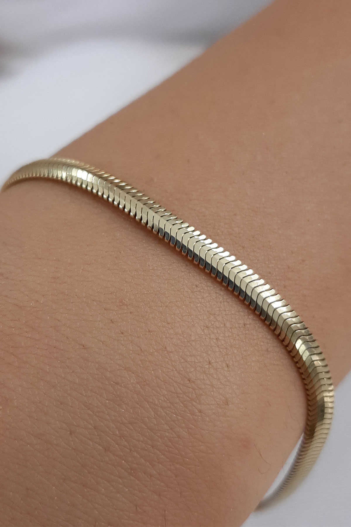 14K Gold Classic Snake Bracelet 2