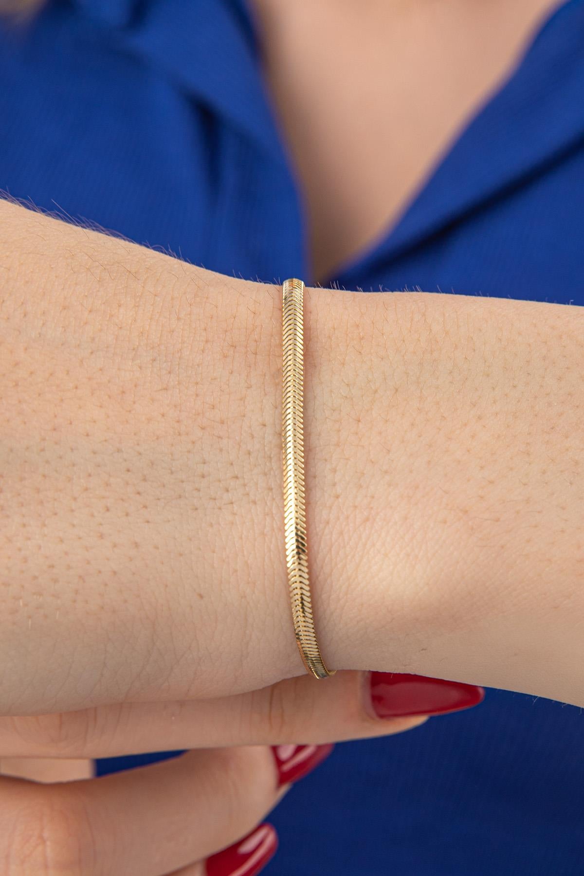 14K Gold Classic Snake Bracelet
