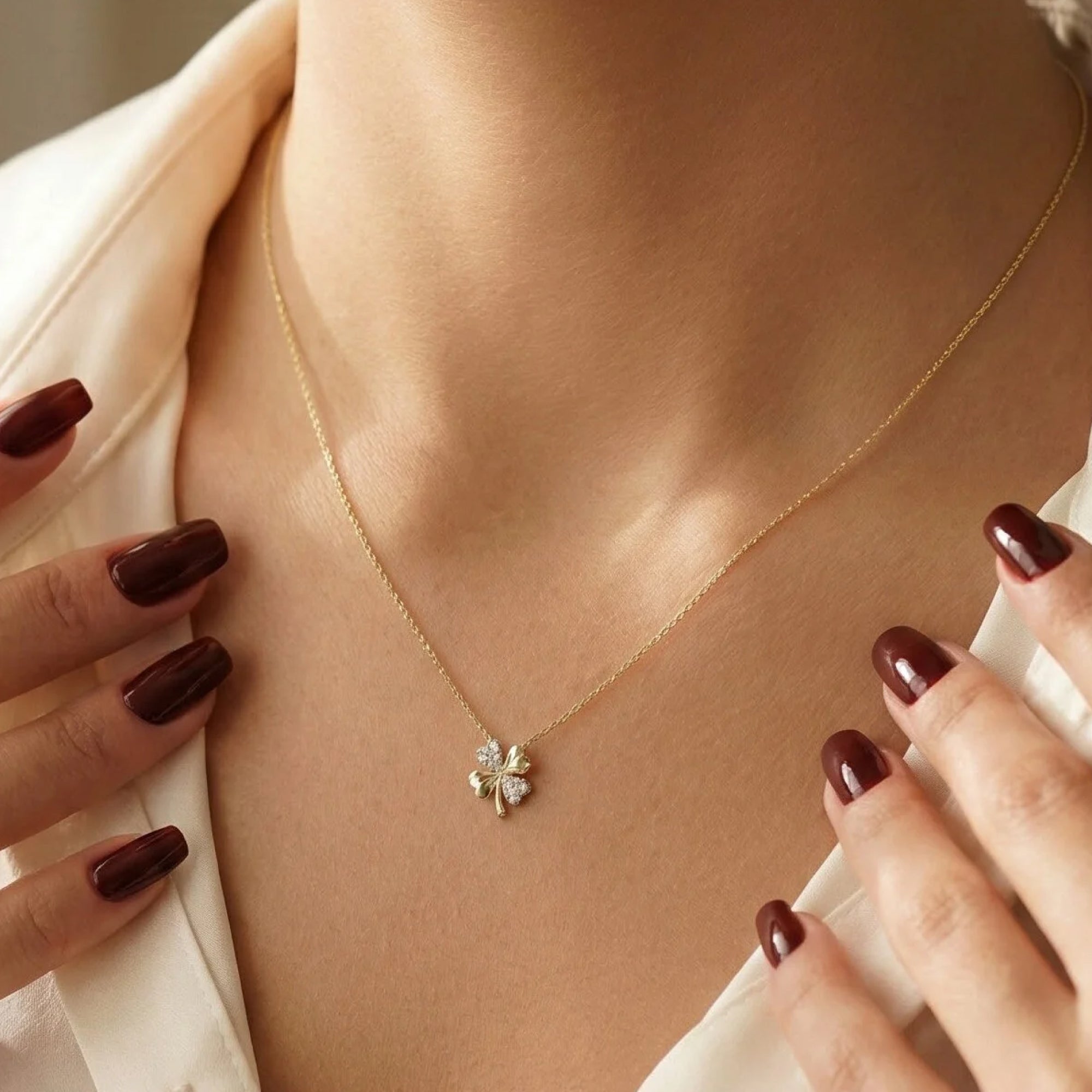 14K Gold Clover Necklace