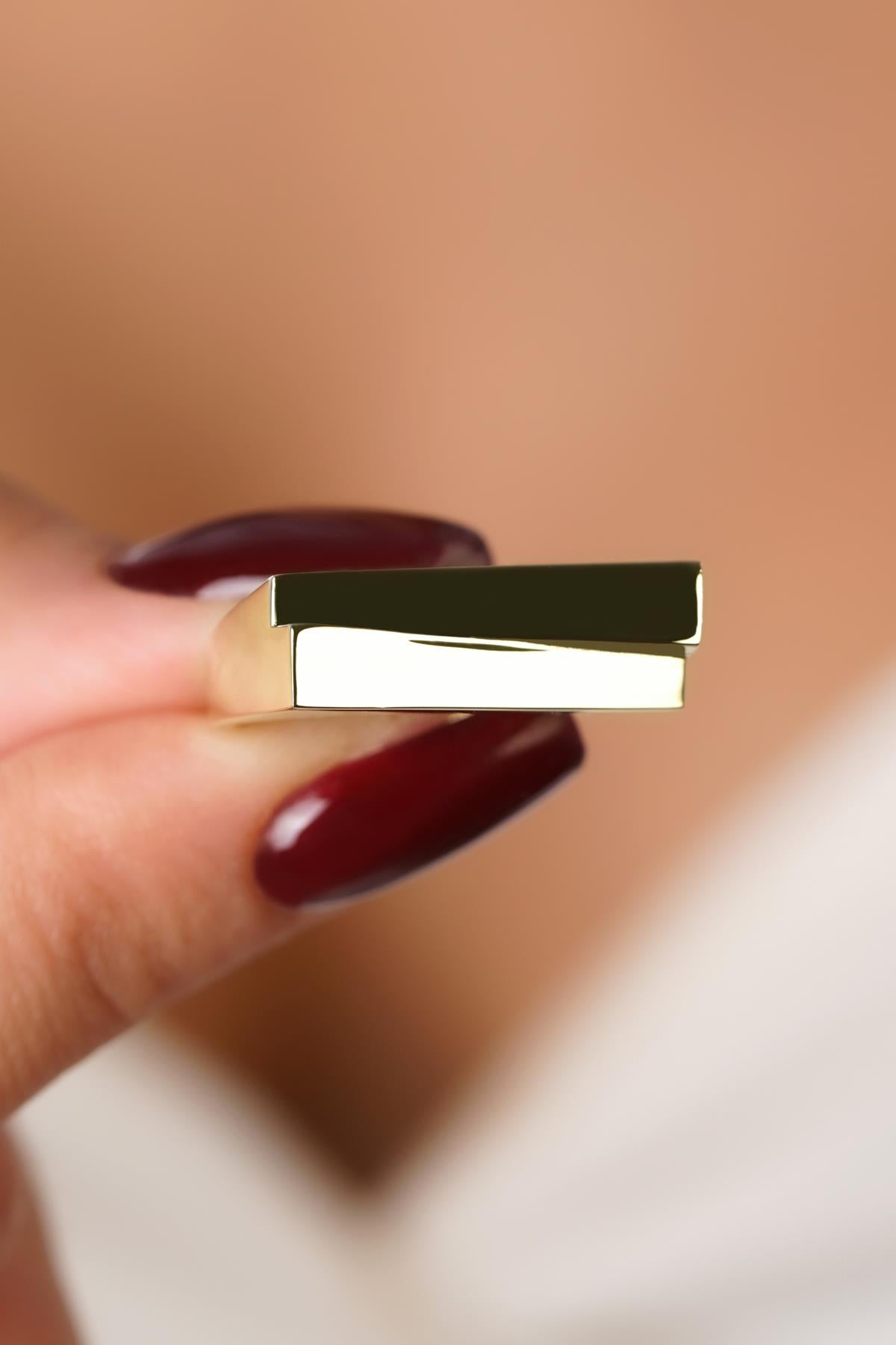 14K Gold Criss-Cross X-Ring