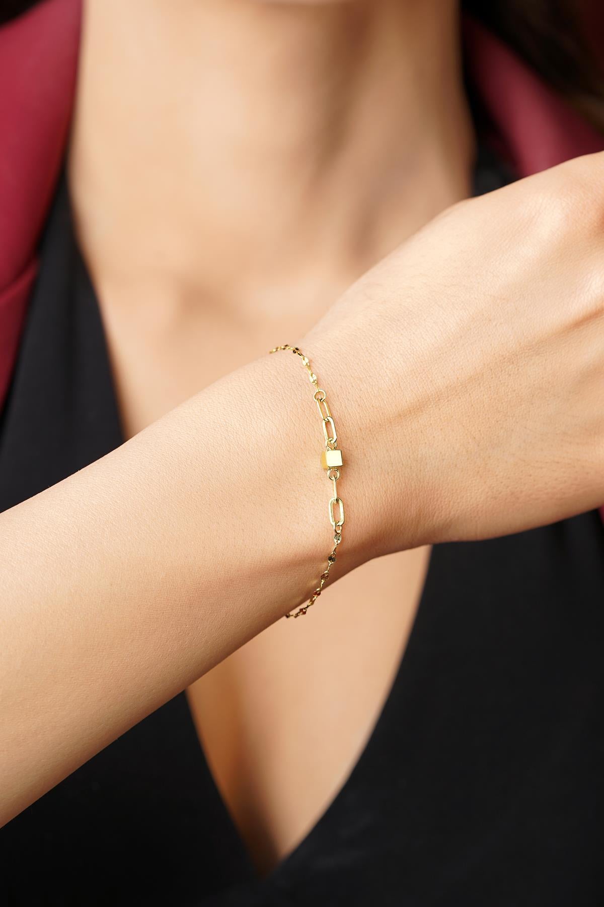 14K Gold Cube Charm Mirror Bracelet