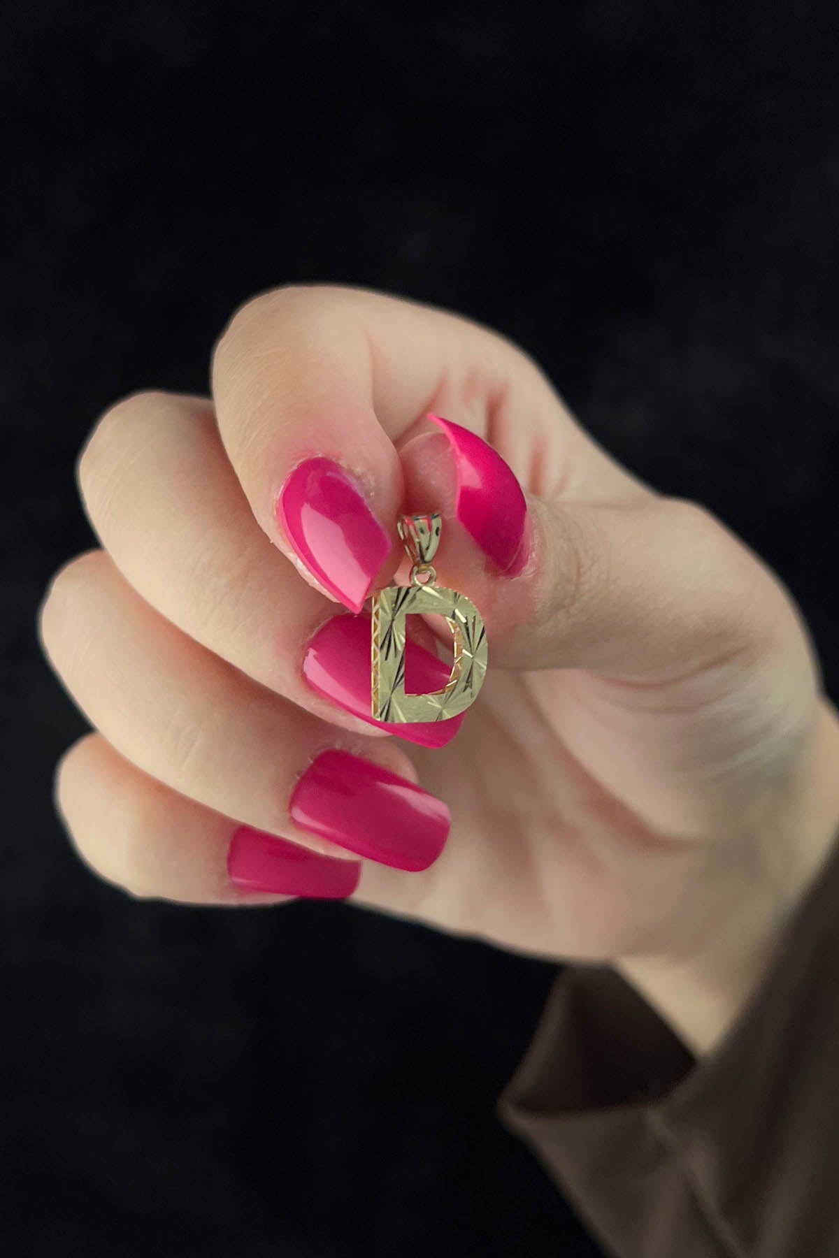 14K Gold D Letter Mini Shine Pendant