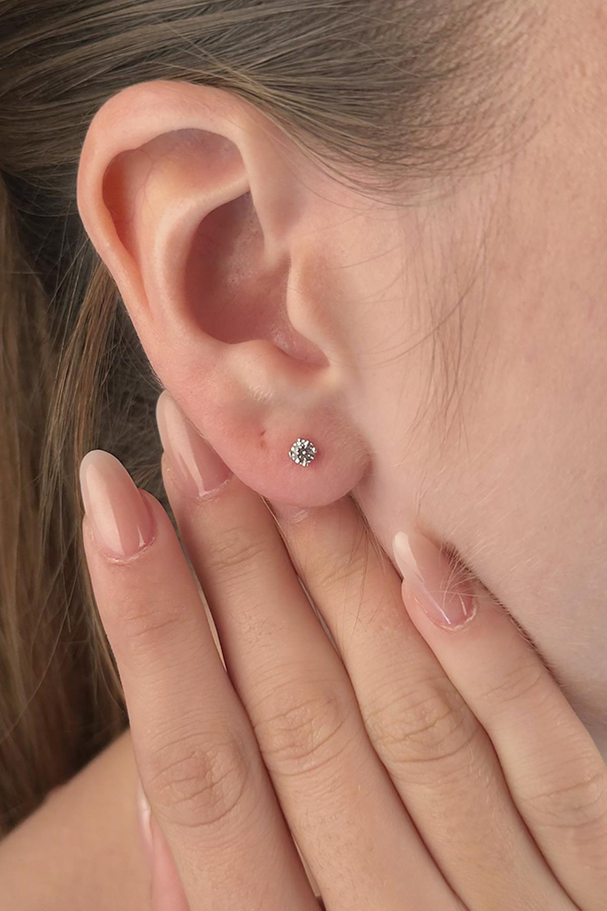 14K Gold Dainty Stud Earrings