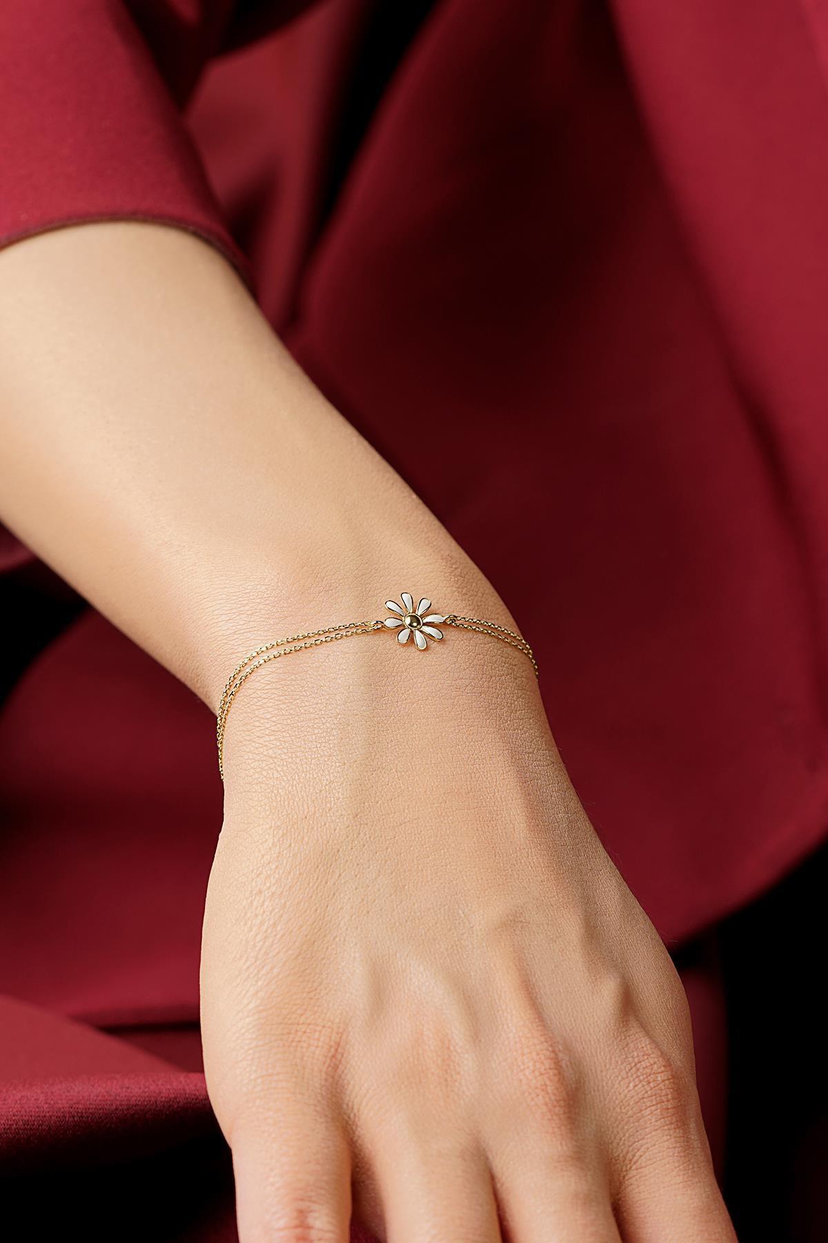 14K Gold Daisy Set
