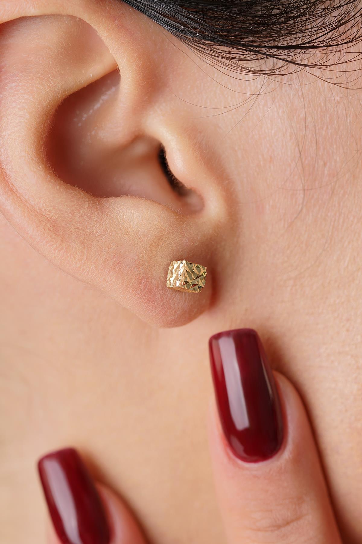 14K Gold Diamond-Cut Box Stud Earrings