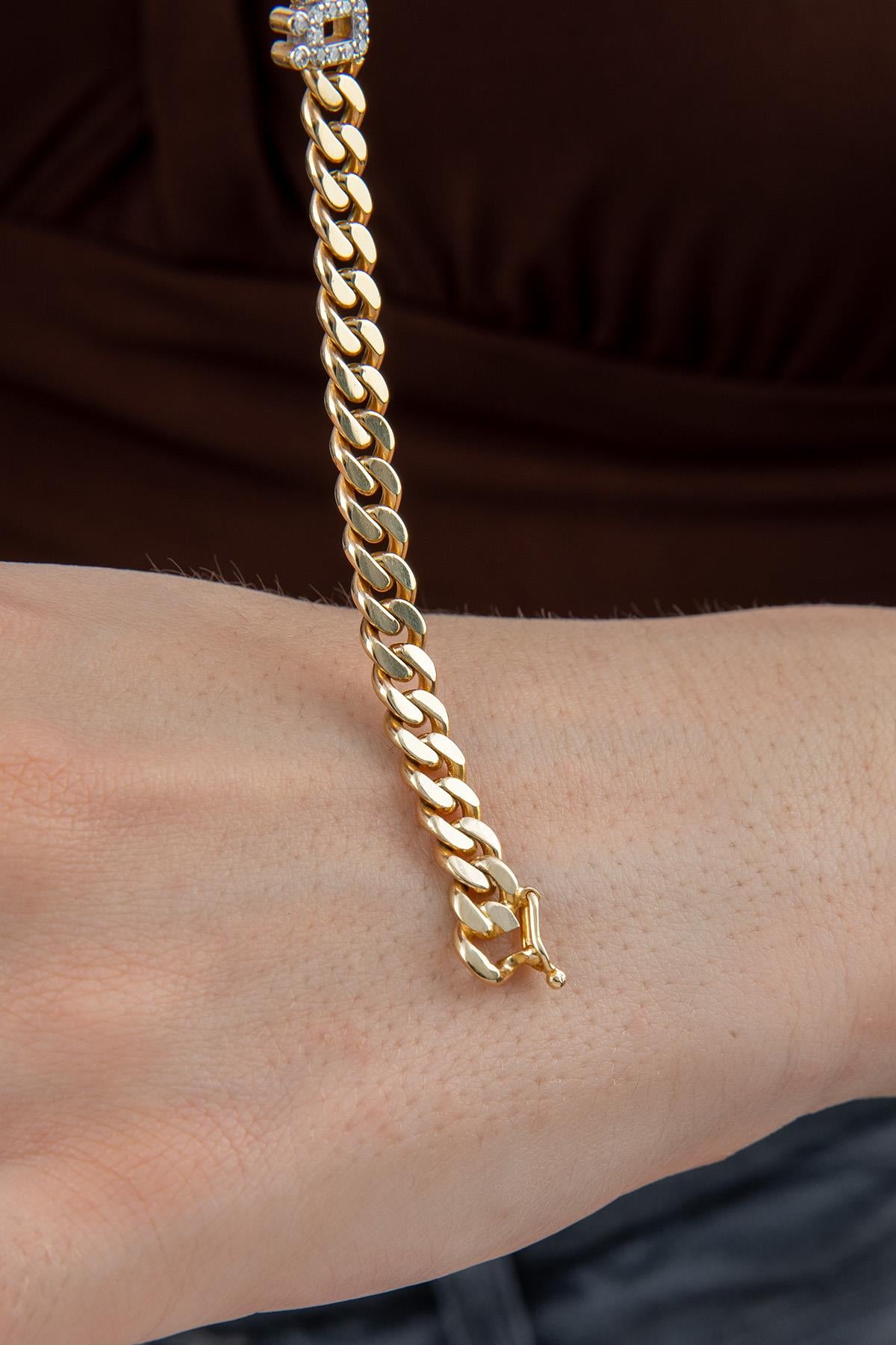 14K Gold Diamond Personalized Name Bracelet