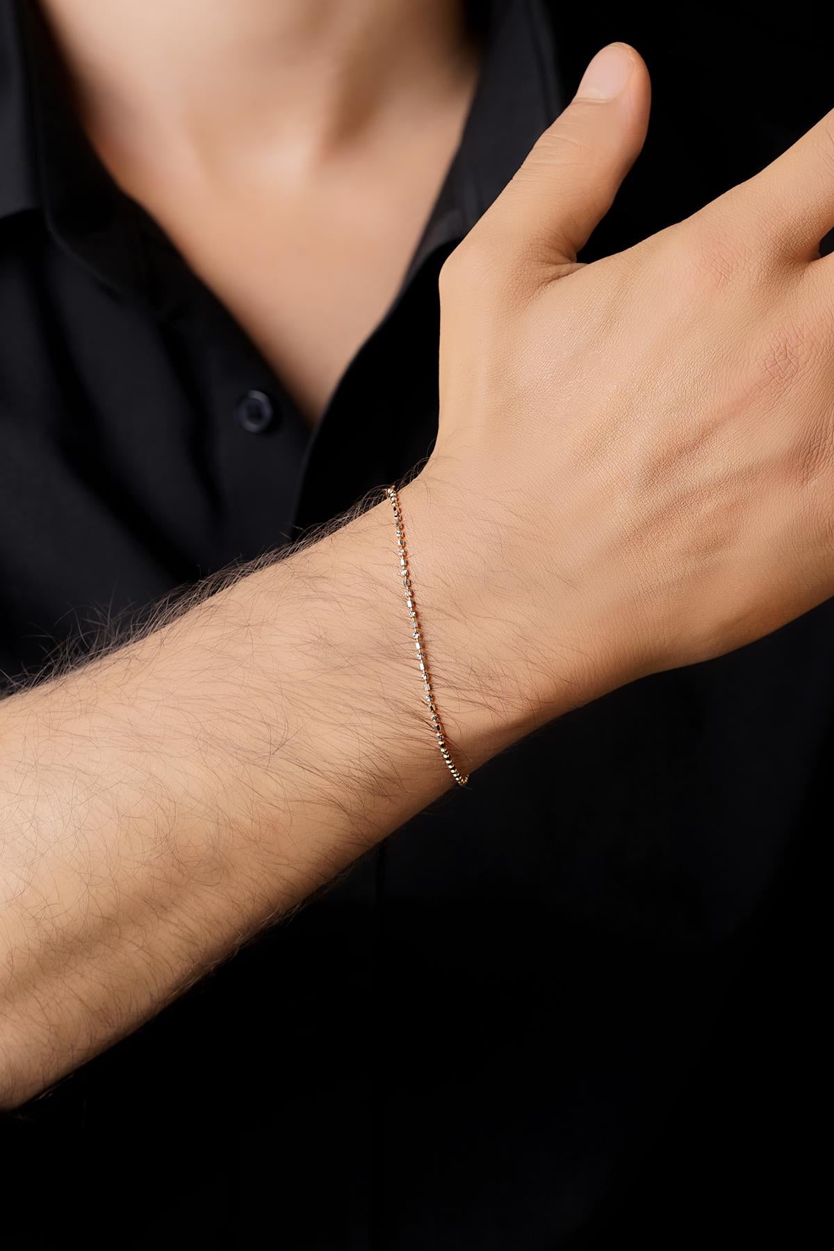 14K Gold Elegant Dorica Ball Bracelet