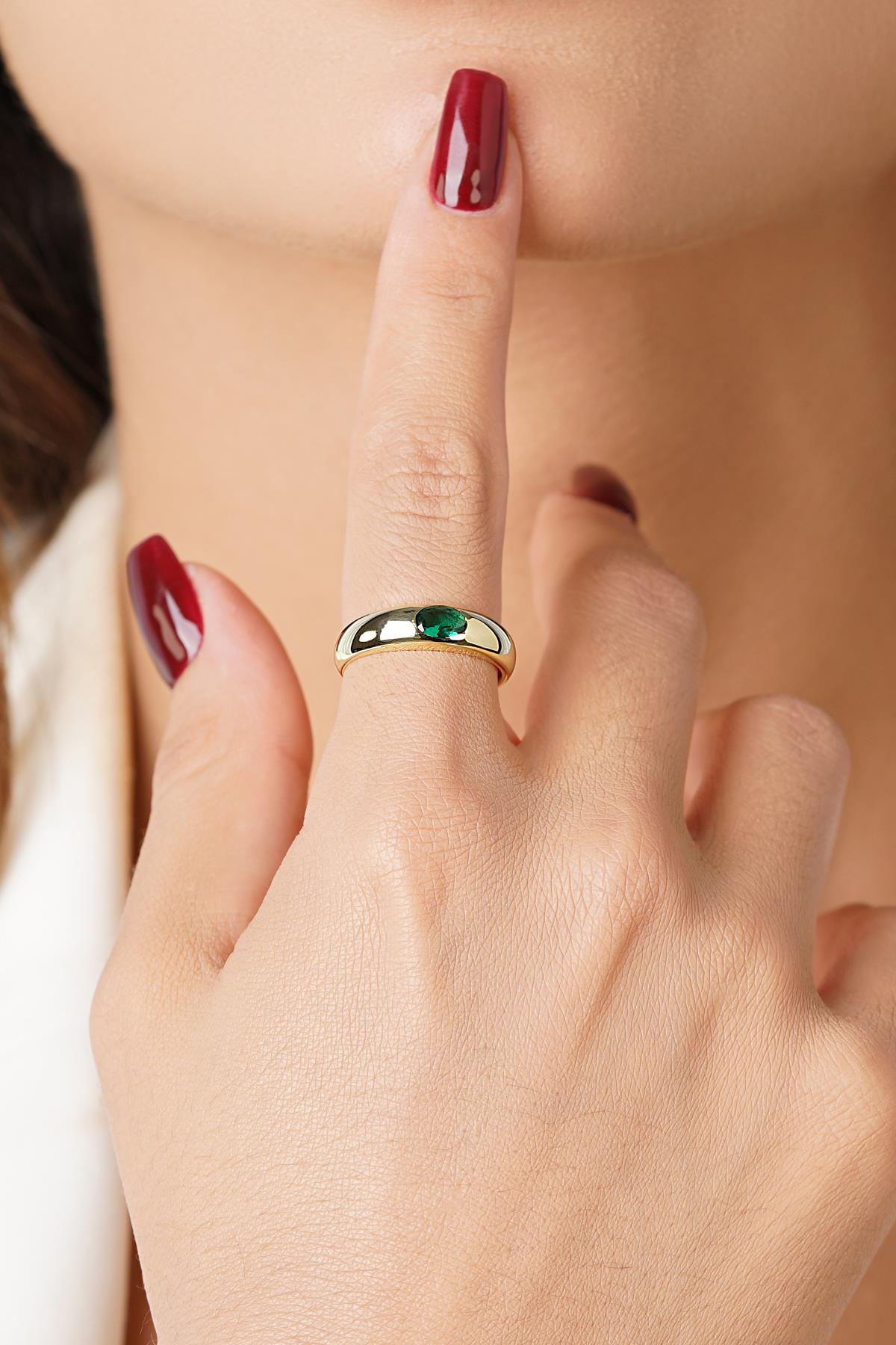 14K Gold Emerald Gemstone Ring