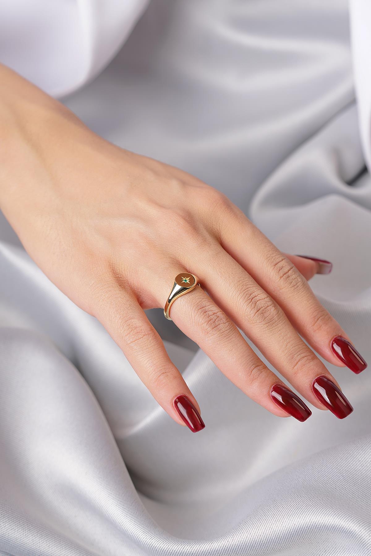 14K Gold Emerald North Star Ring