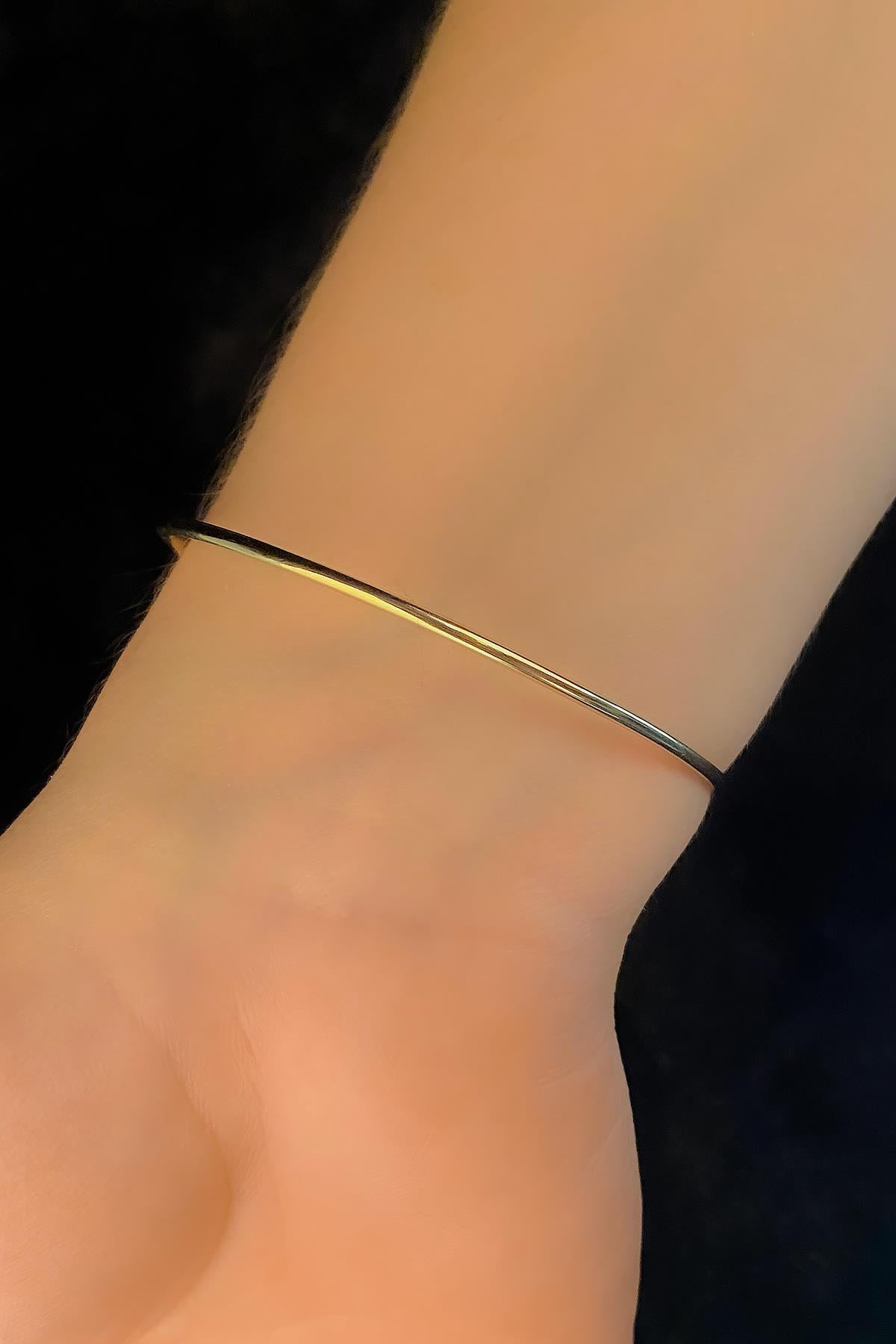 14K Gold Evil Eye Bangle