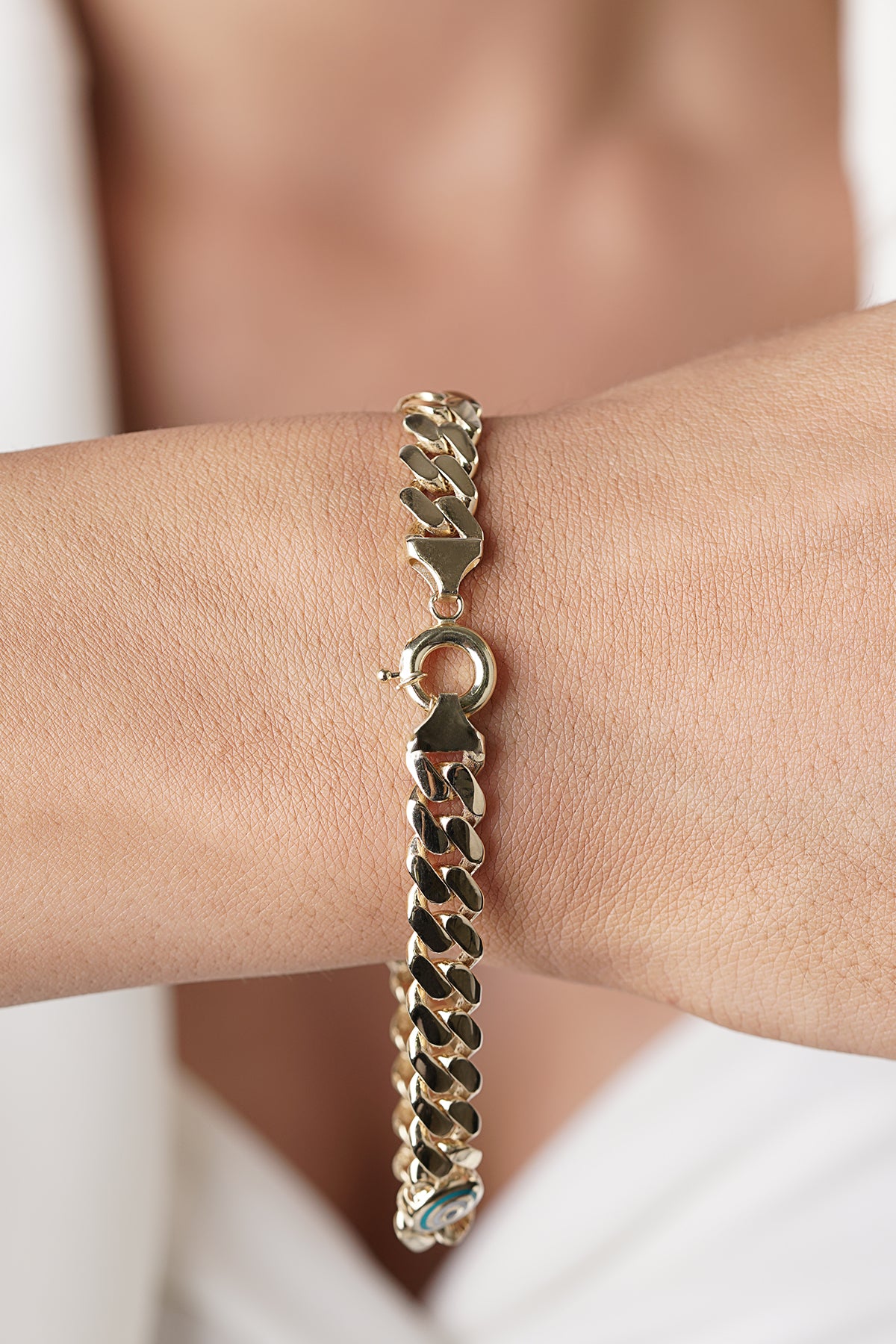 14K Gold Eye Detail Gourmet Bracelet