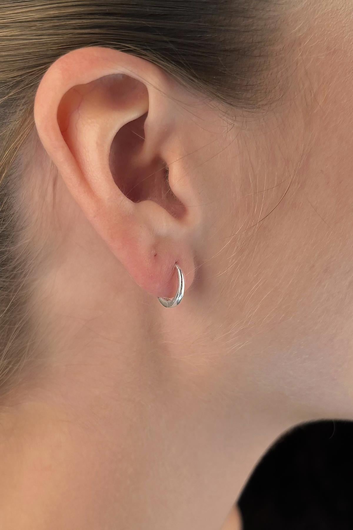 14K Gold Filled Huggie Earrings