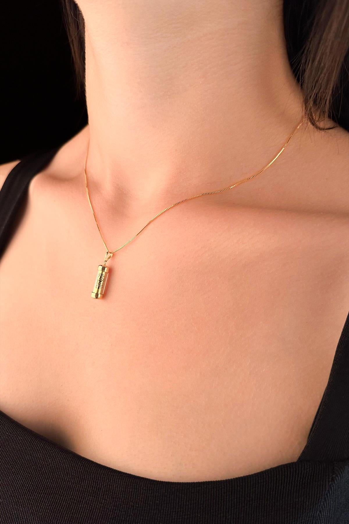 14K Gold Fine Box Chain Cevsen Necklace