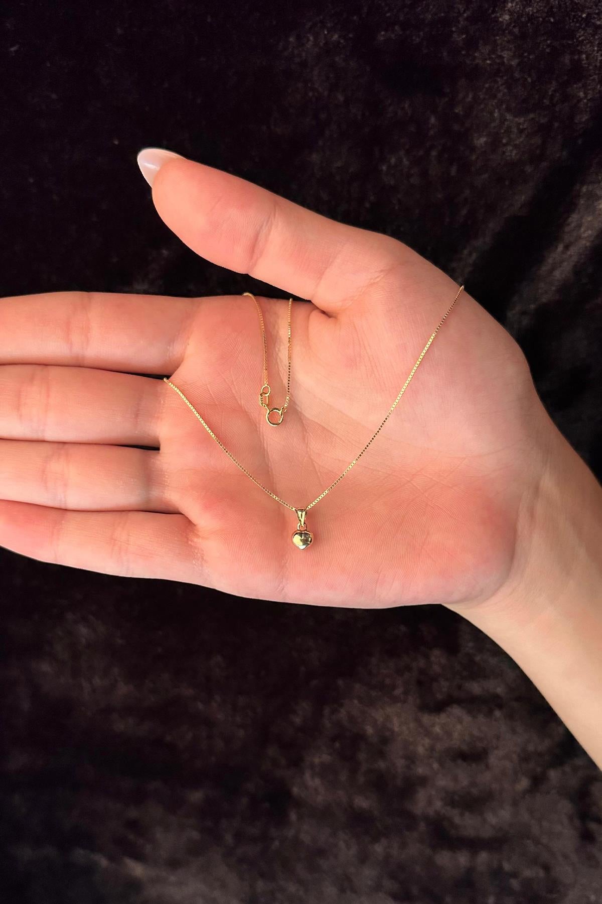 14K Gold Fine Box Chain Heart Necklace