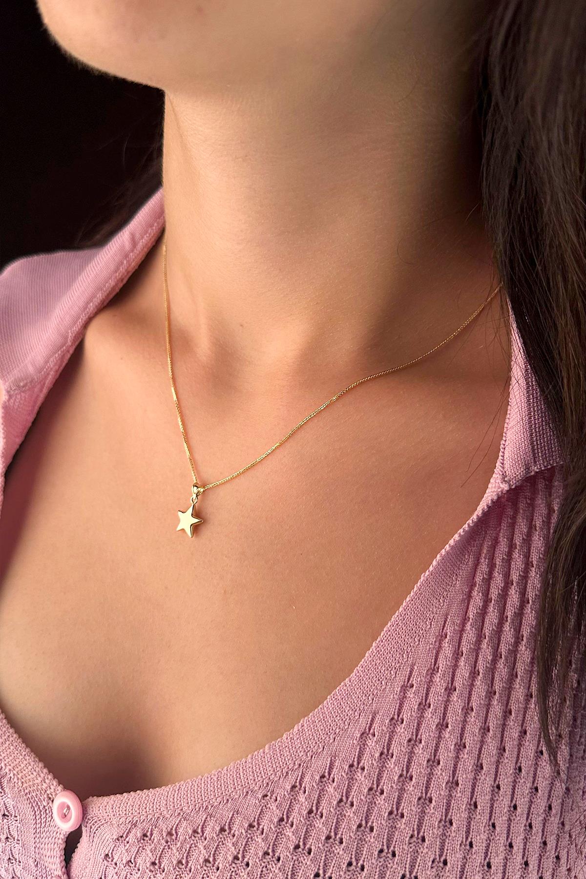 14K Gold Fine Foxtail Puffy Star Necklace