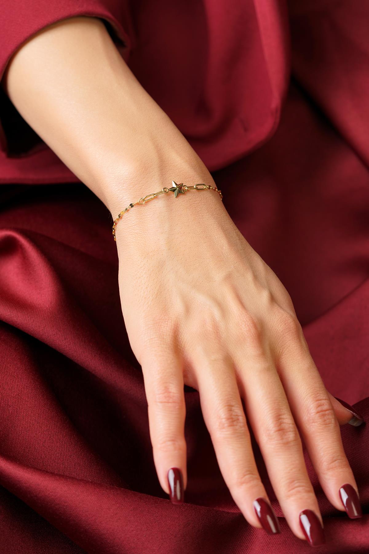 14K Gold Geometric Star Mirror Bracelet