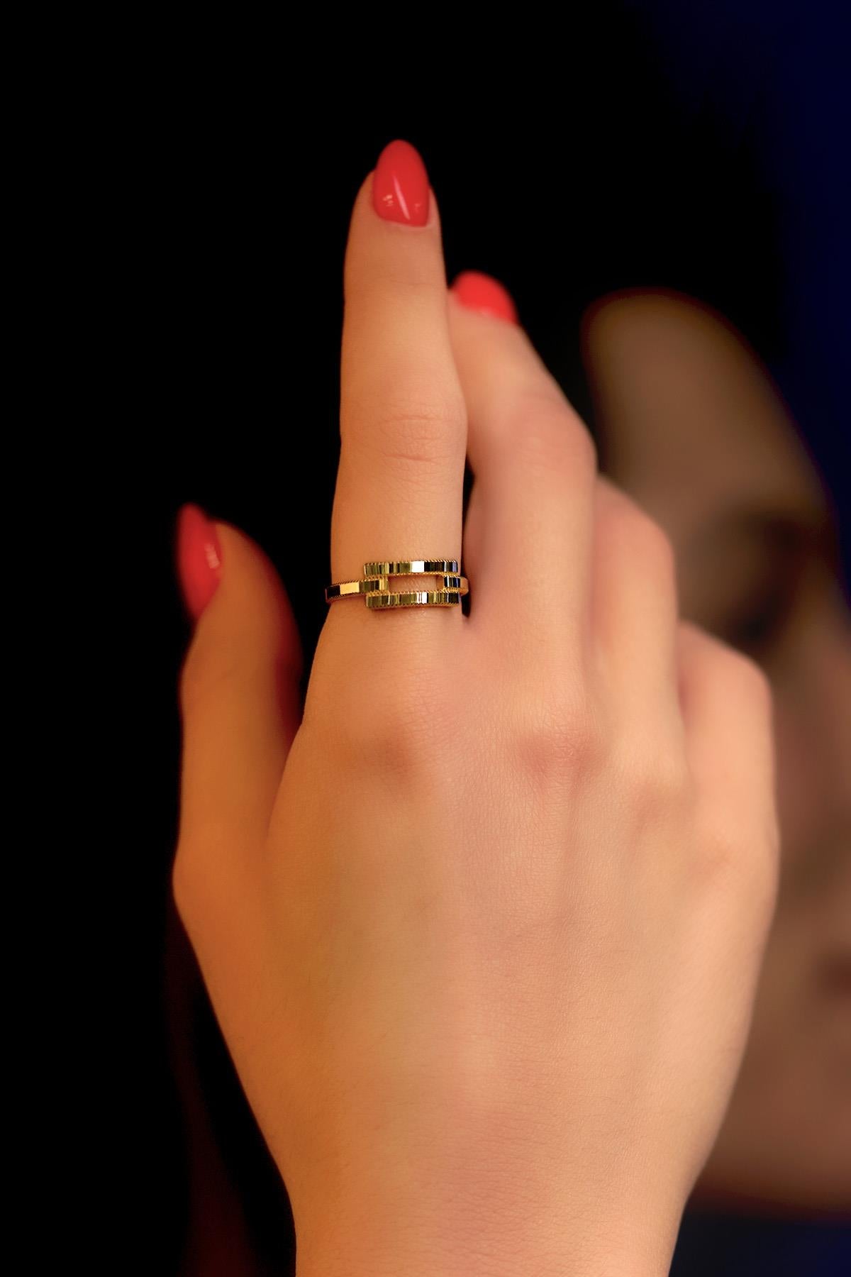 14K Gold Gleaming Double Rip Ring