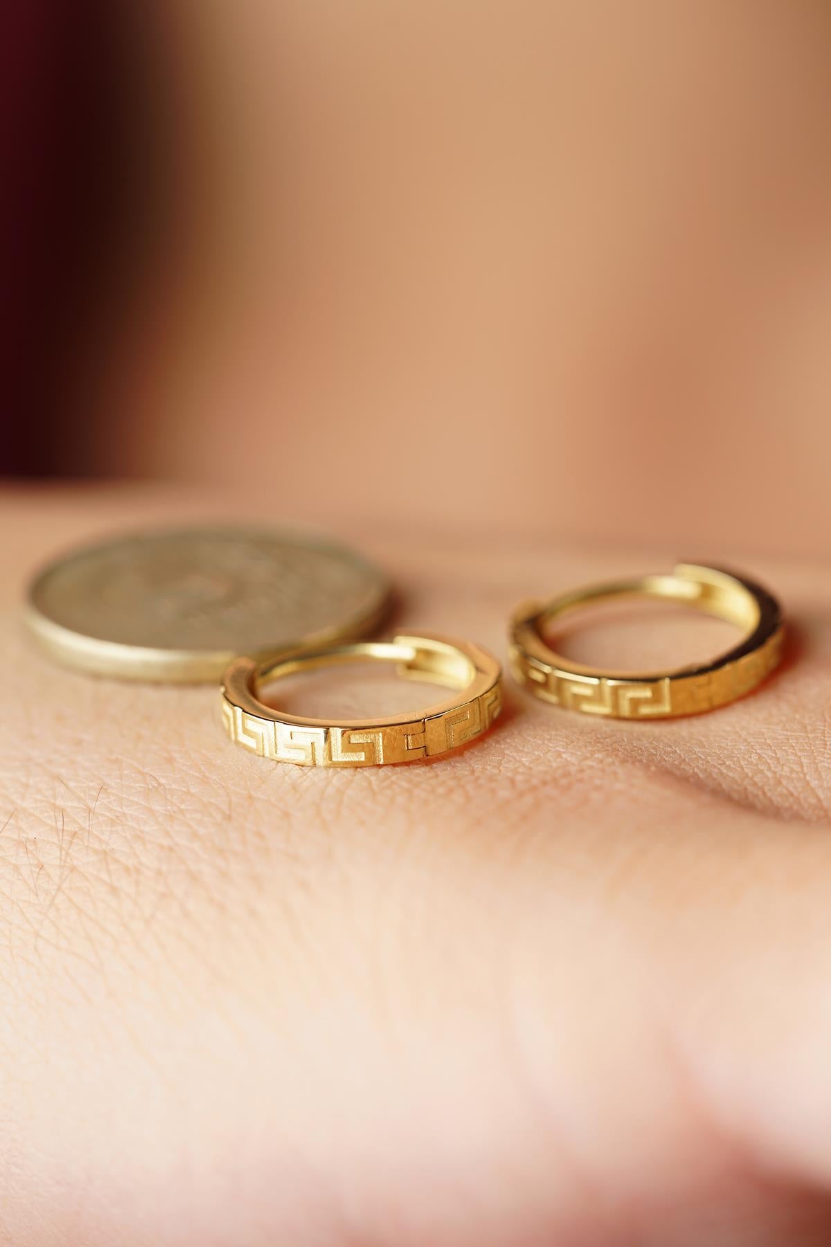 14K Solid Gold Greek Key Meander Hoops