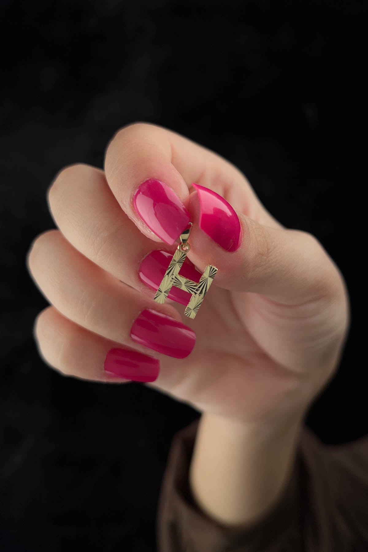 14K Gold H Letter Mini Shine Pendant