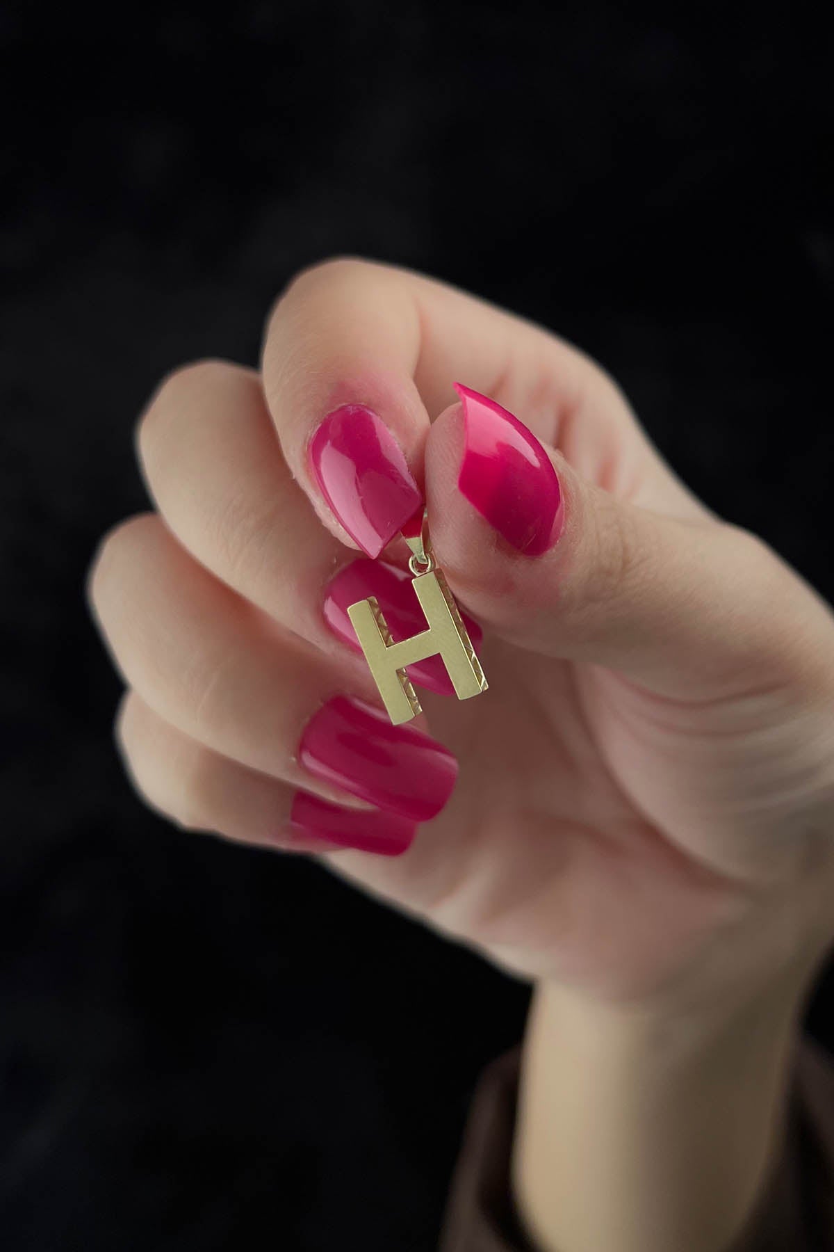 14K Gold H Letter Mini Shine Pendant