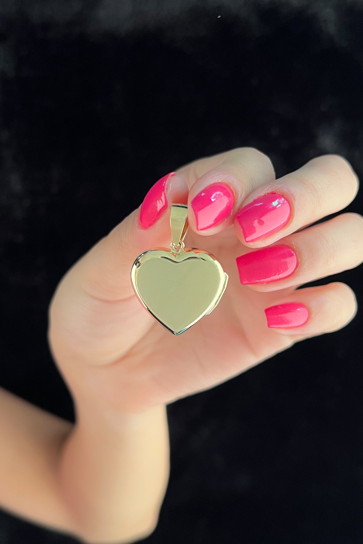 14K Gold Heart Charm With Open And Possible Picture 3