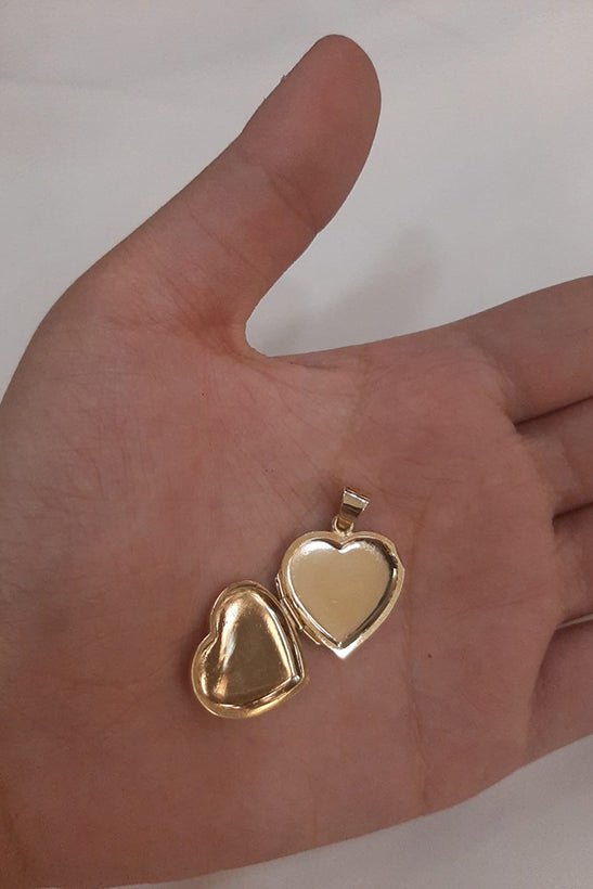 14K Gold Heart Charm With Open And Possible Picture