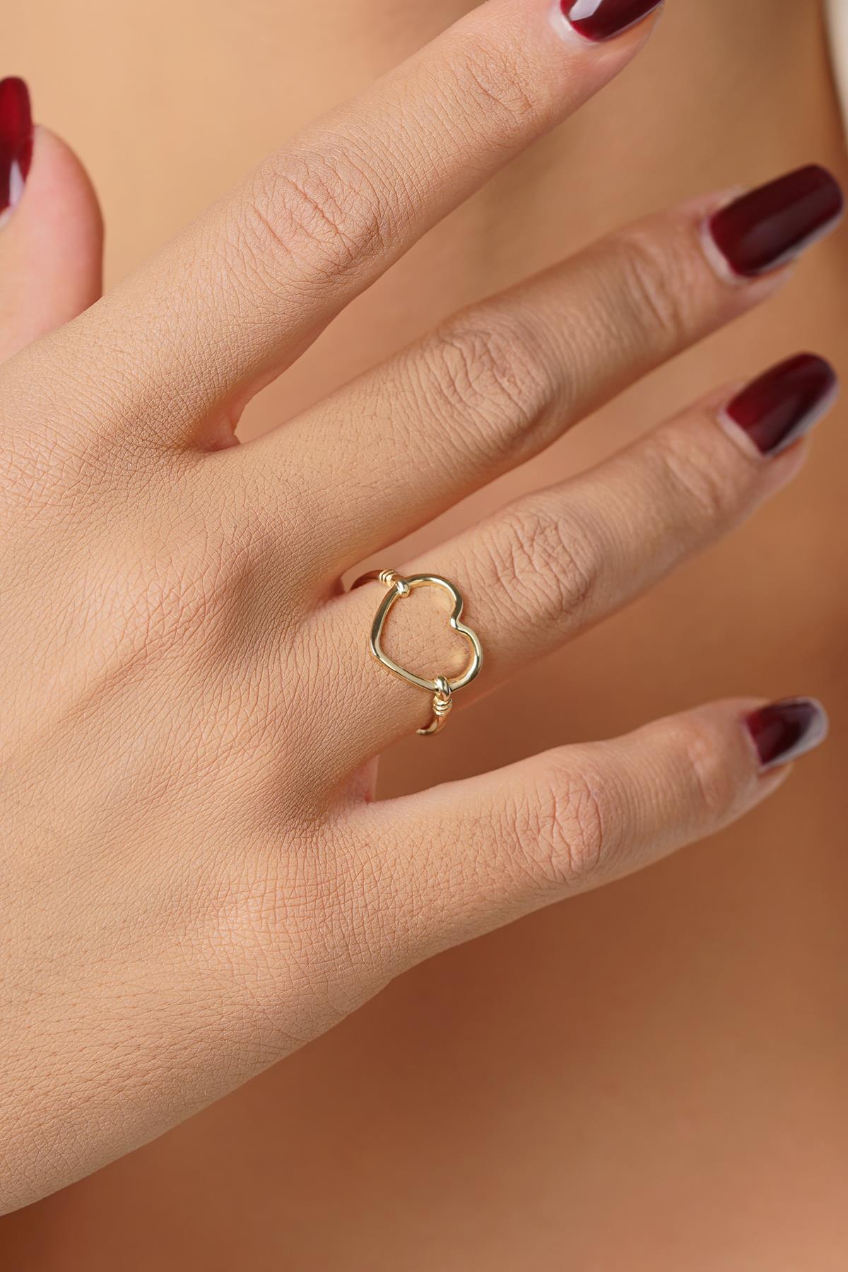 14K Gold Heart Motif Statement Ring