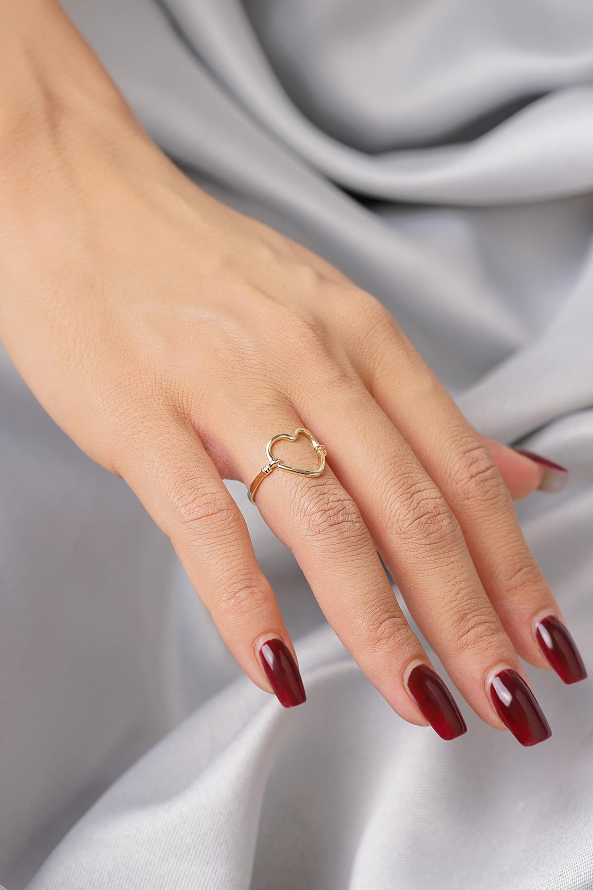 14K Gold Heart Motif Statement Ring