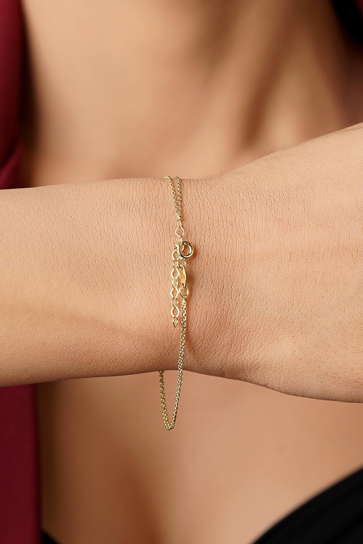 14K Gold Heart Shape Bracelet