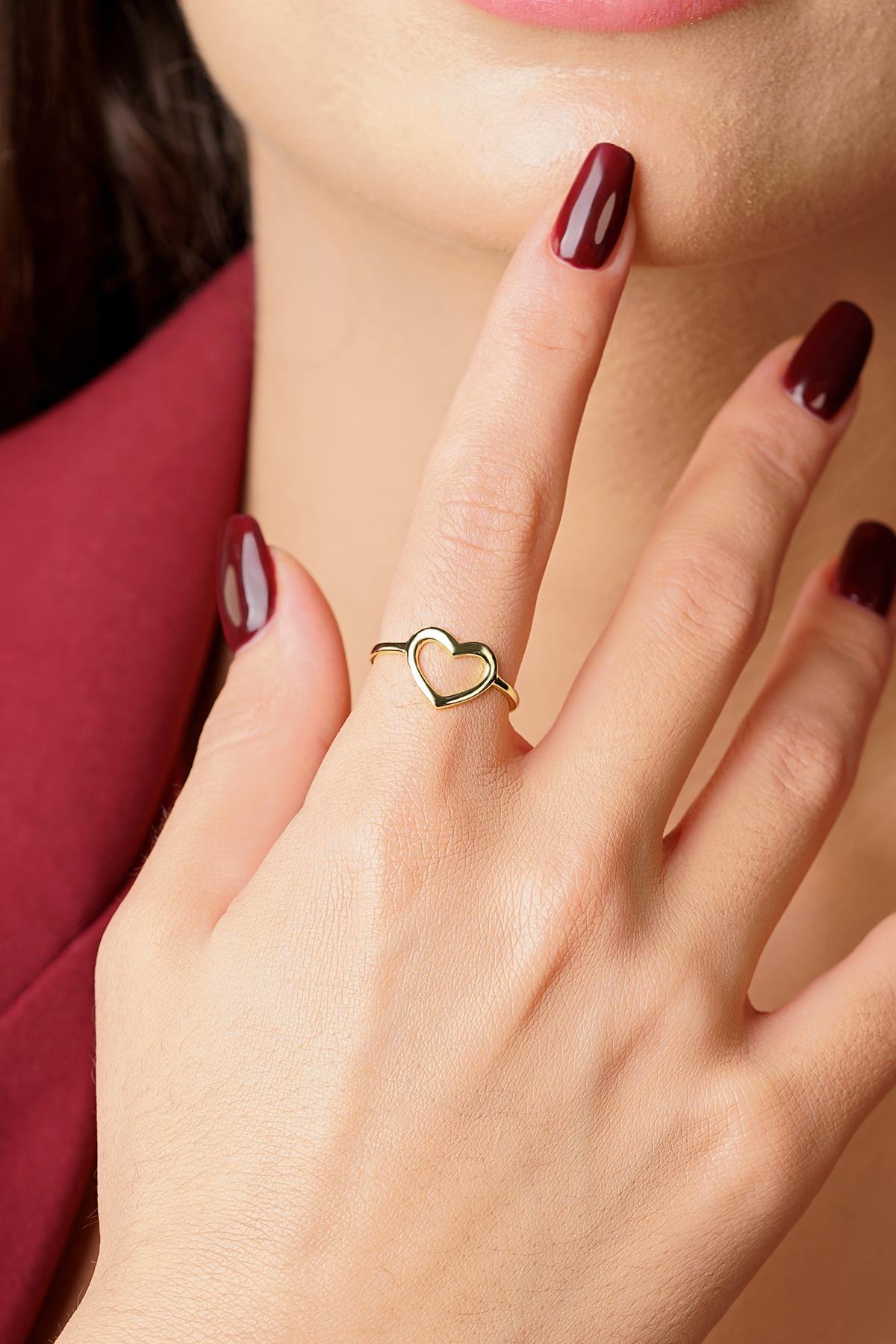 14K Gold Heart Shaped Ring