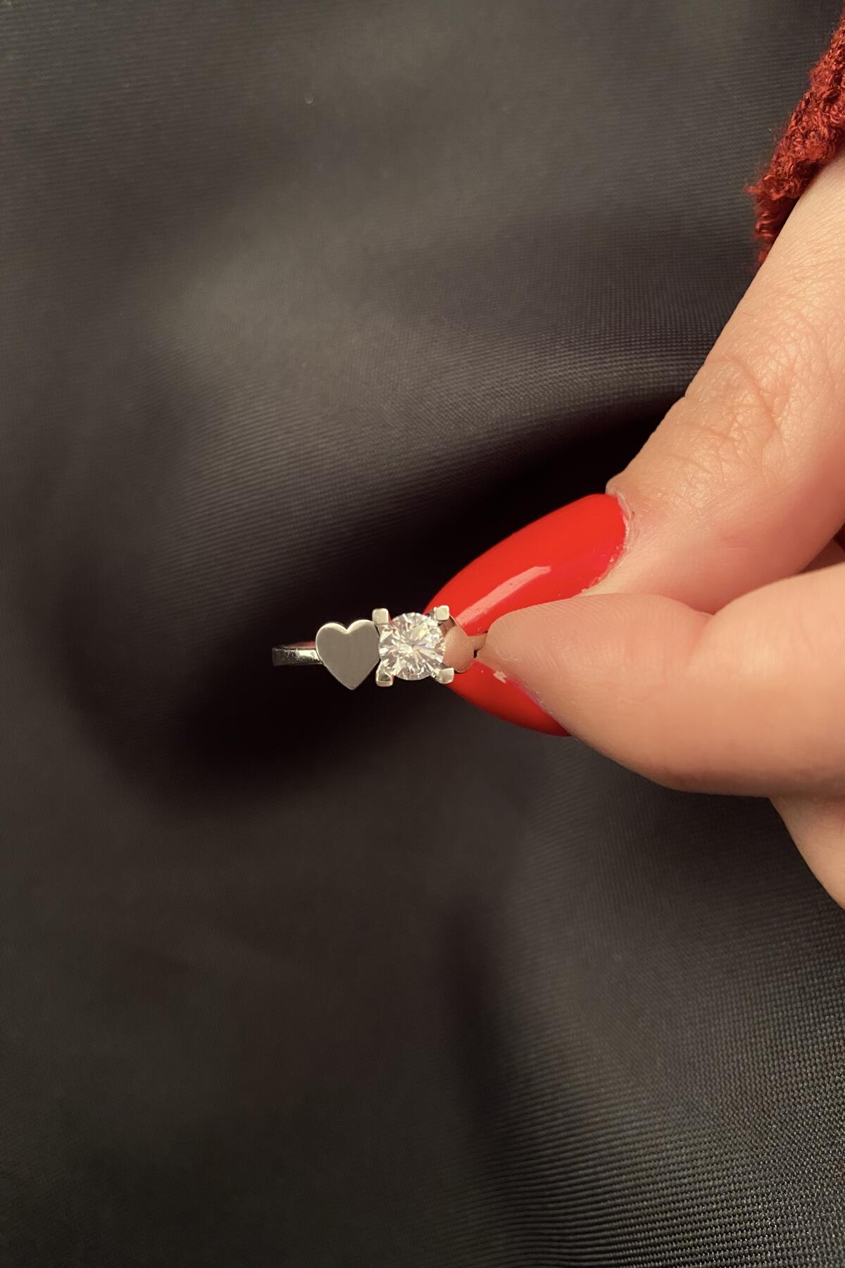 14K Gold Heart Solitaire Ring 14