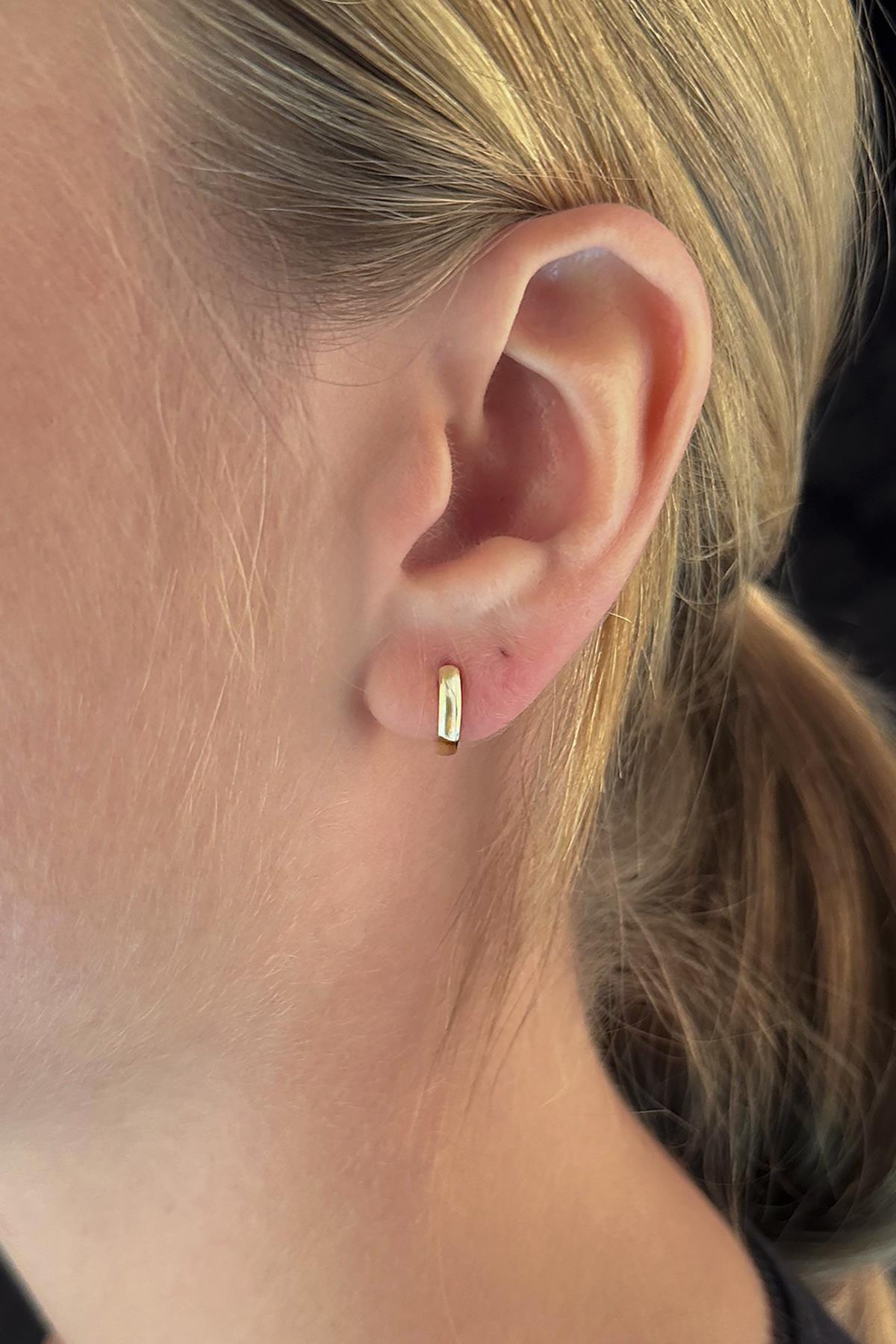 14K Gold Huggie Earrings