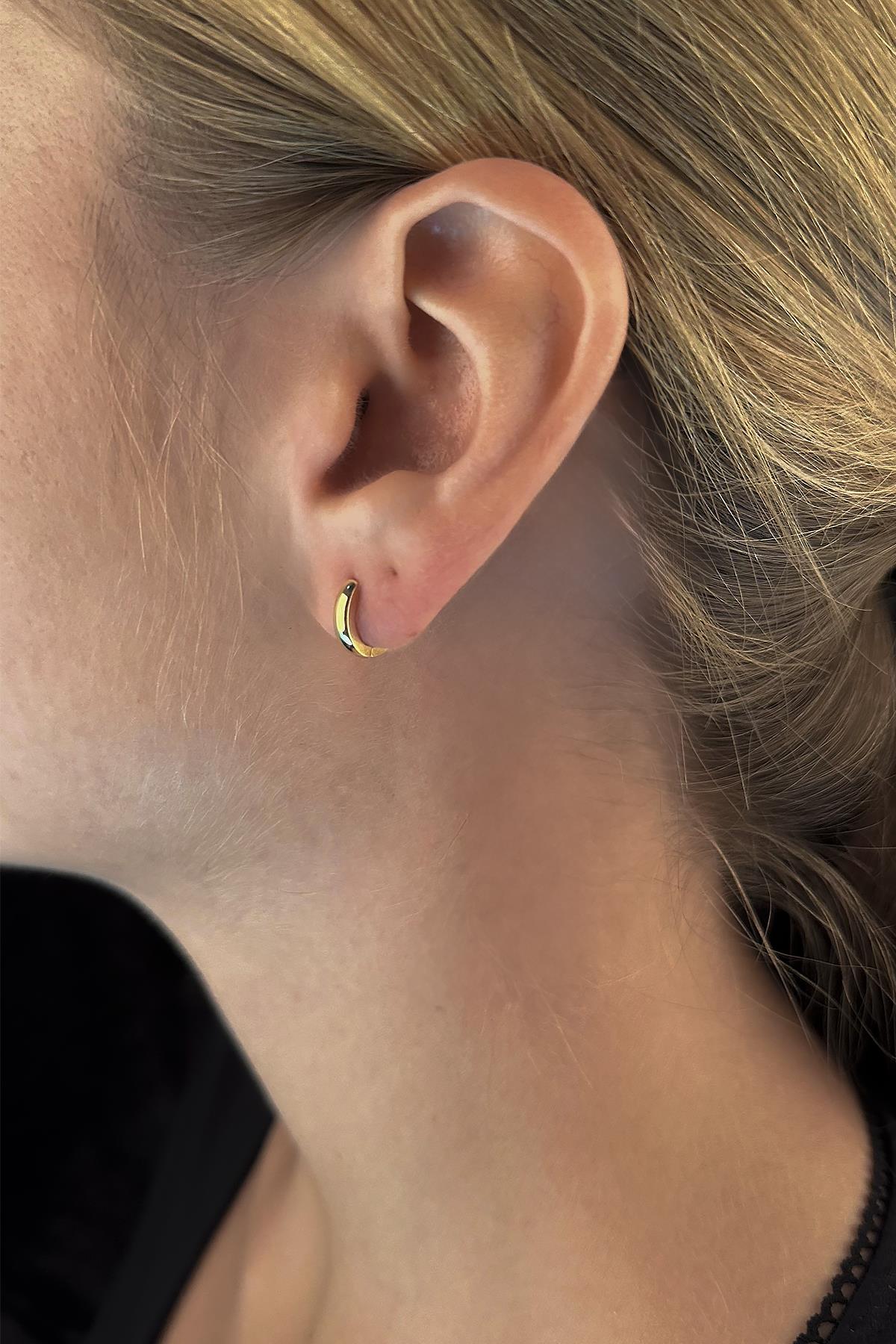 14K Gold Huggie Earrings