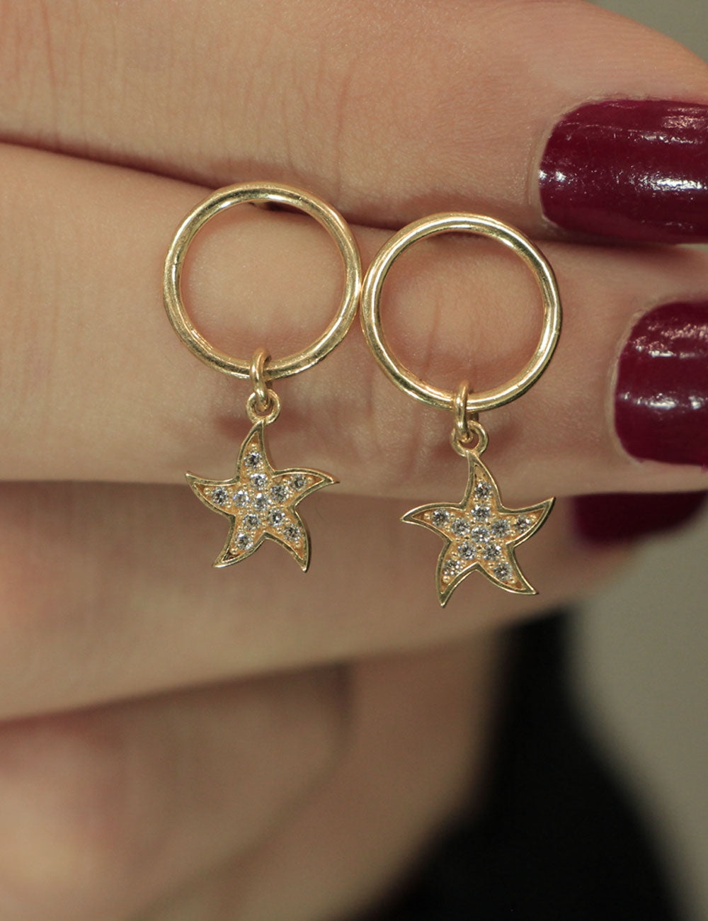 14K Gold Huggie Earrings Seastar Dangle