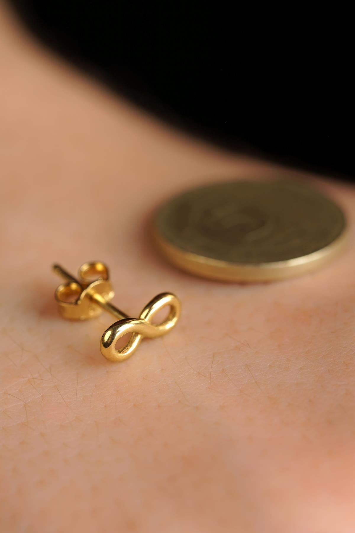 14K Gold Infinity Men’s Earring