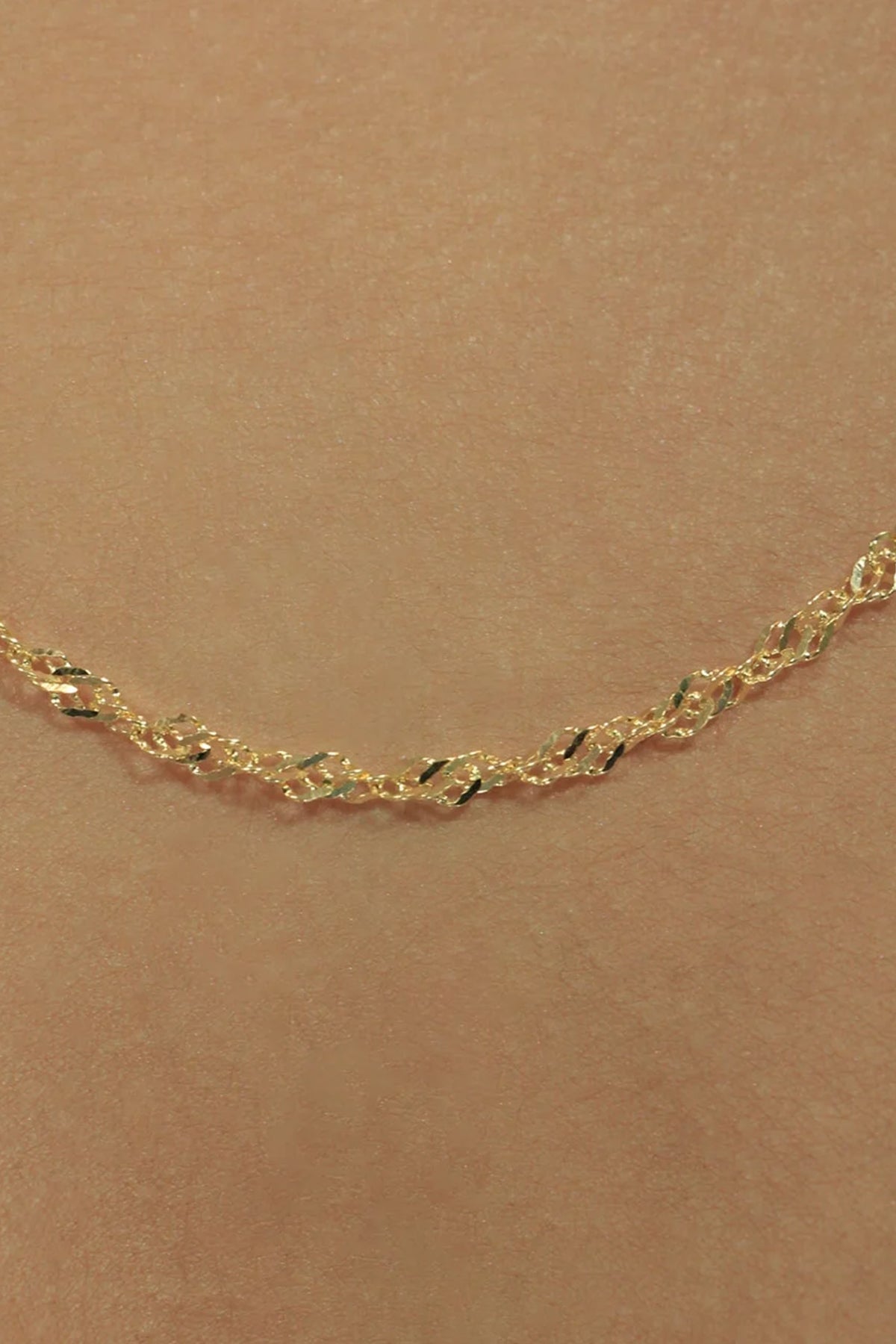 14K Gold Italian Snake Back Chain  With Sailor Lock   0.102 inch