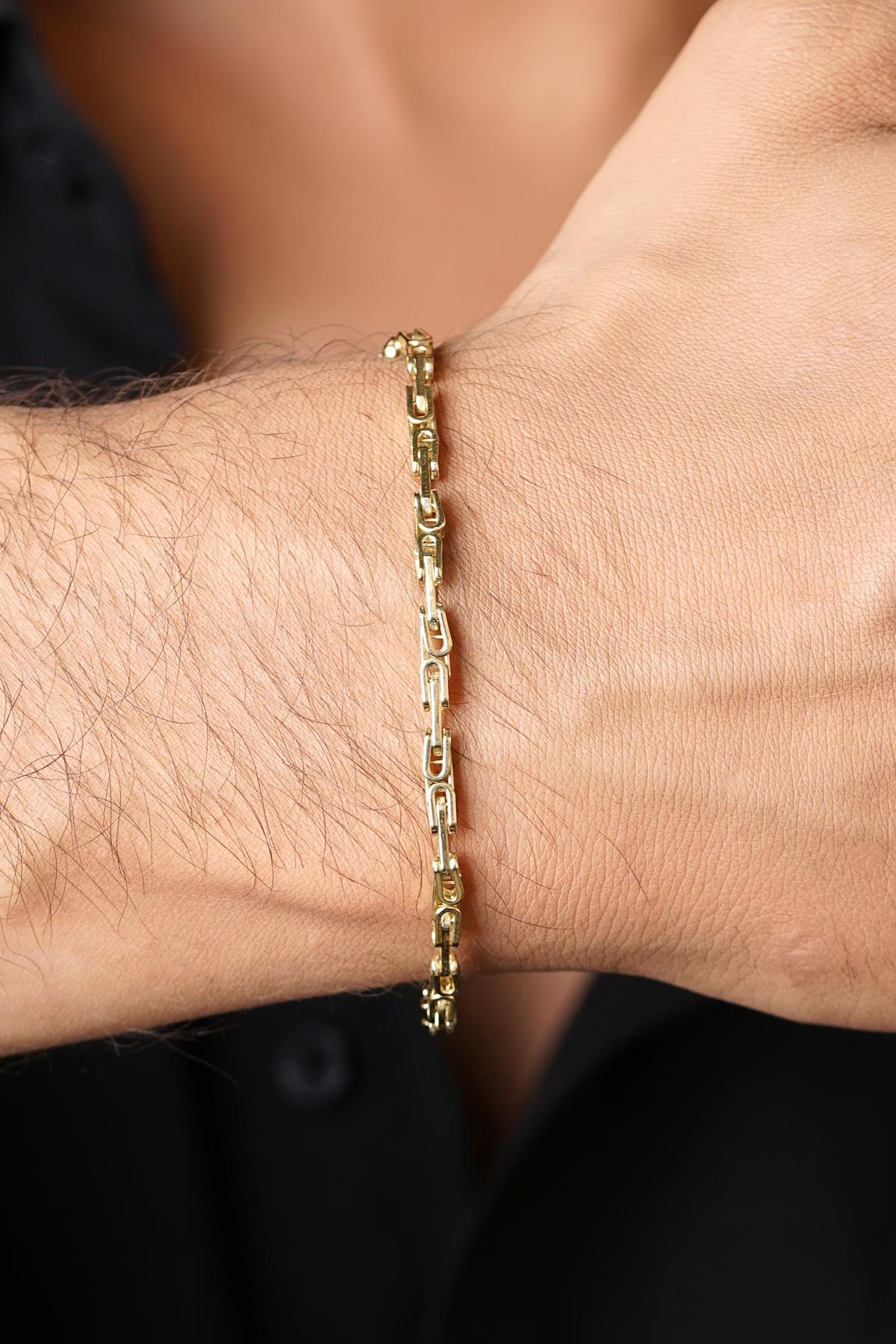 14K Gold King Link Statement Bracelet