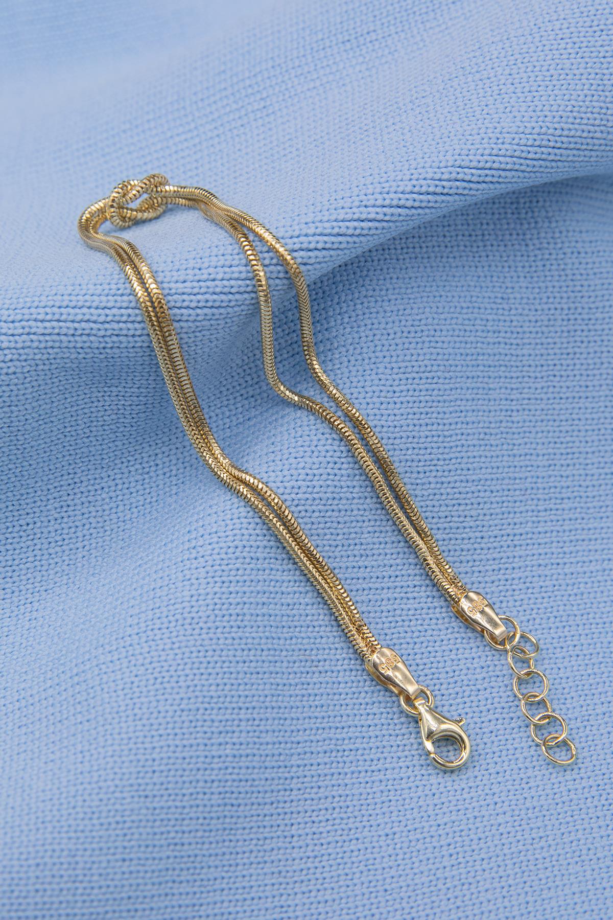 14K Gold Knot Bracelet