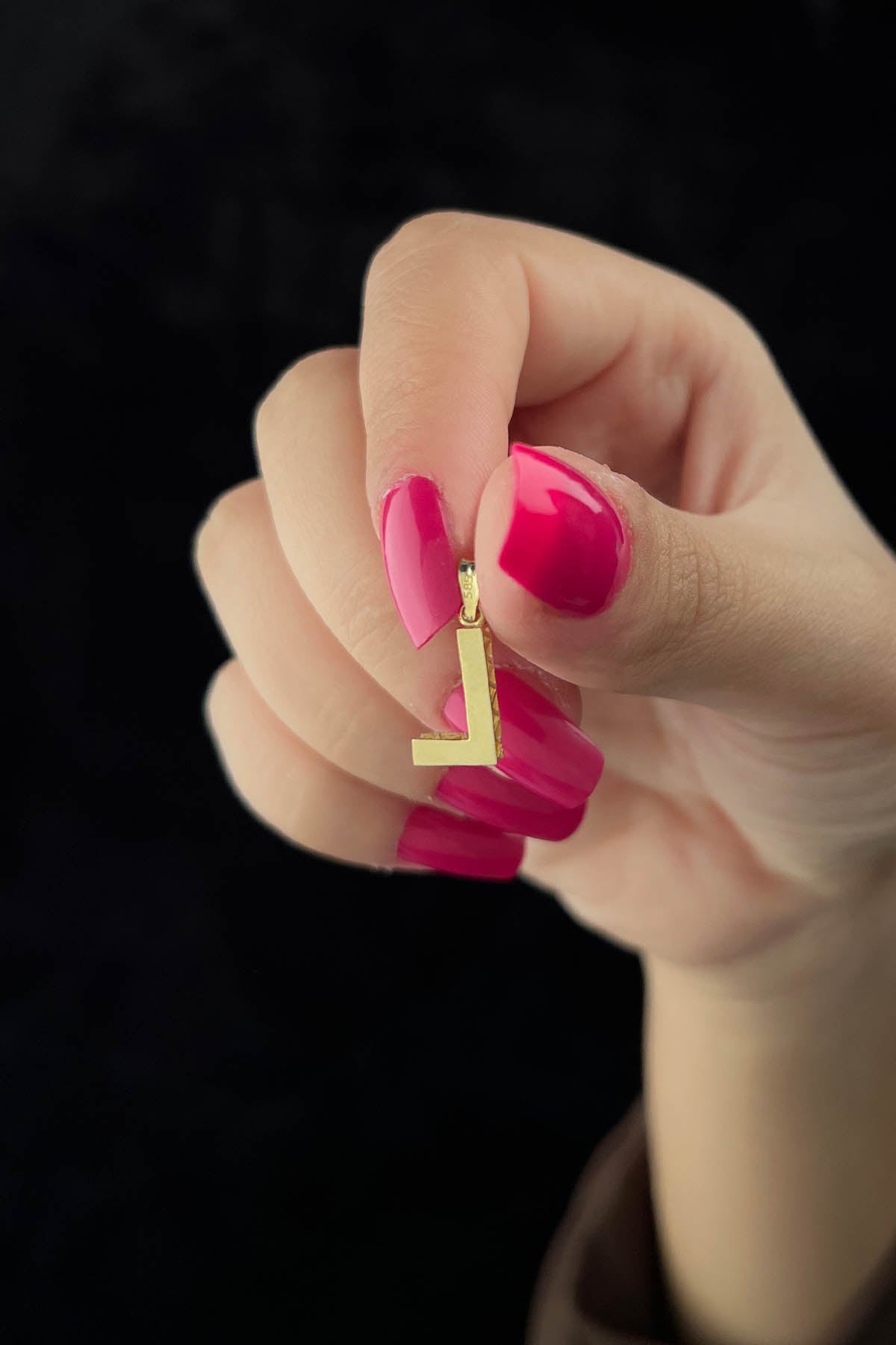 14K Gold L Letter Mini Shine Pendant