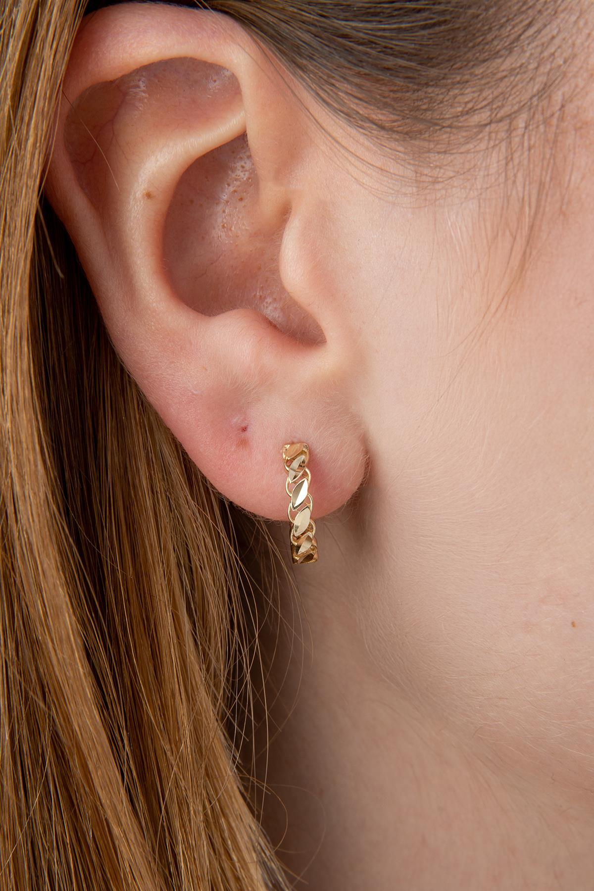 14K Gold Leaf Huggie Hoop Earrings