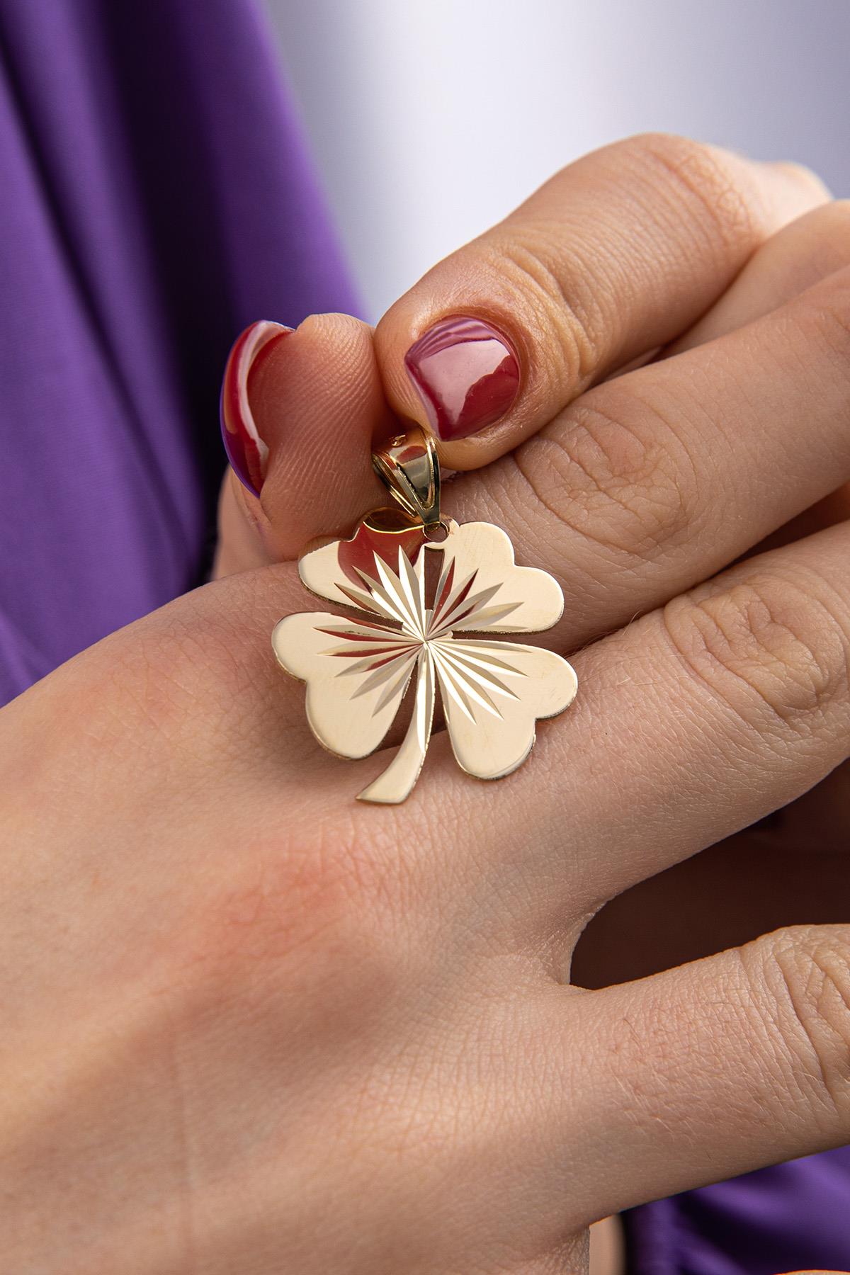 14K Gold Medium Four Leaf Clover Charm
