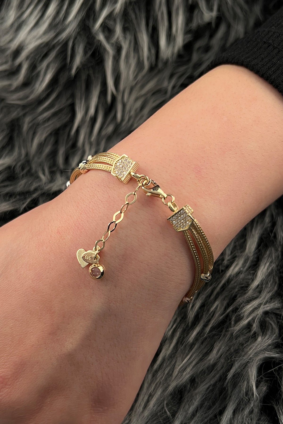 14K Gold Mesh Bracelet with Dorika Balls