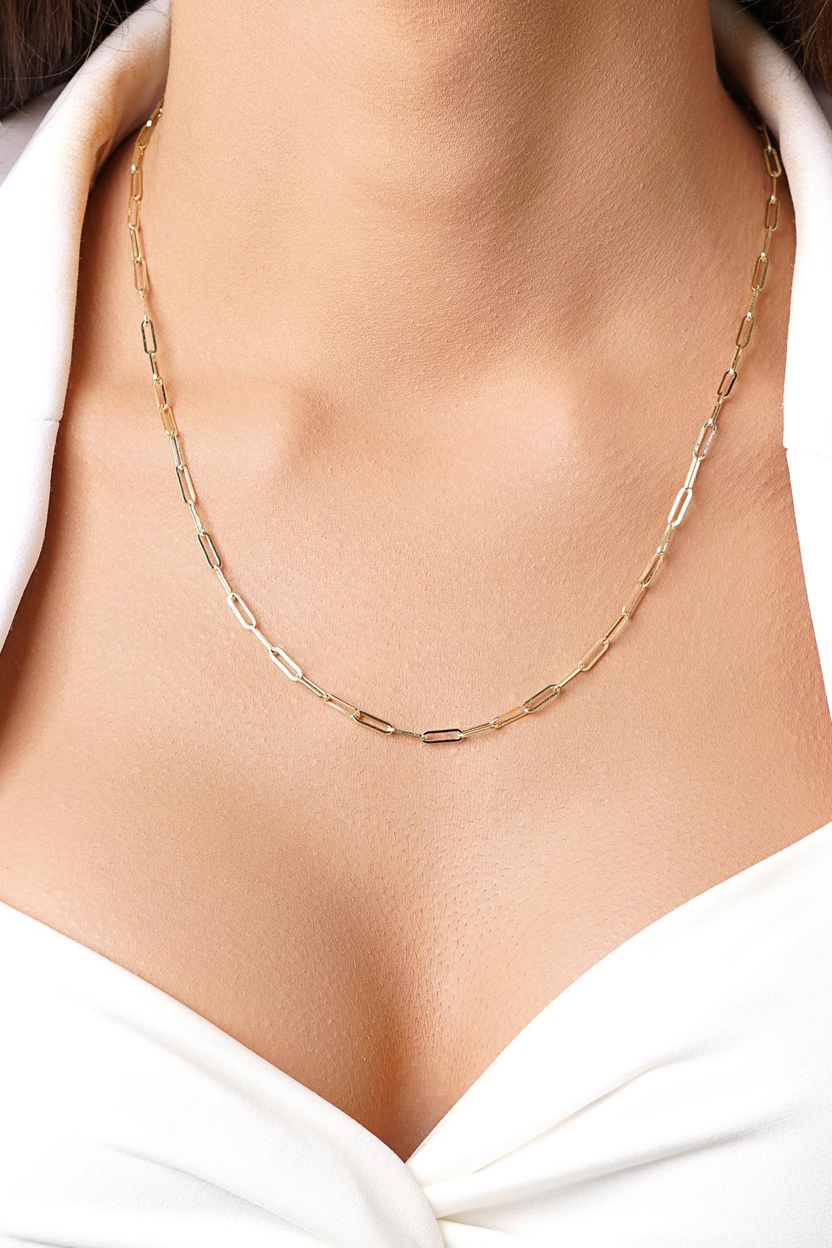 14K Gold Minimalist Paperclip Link Necklace