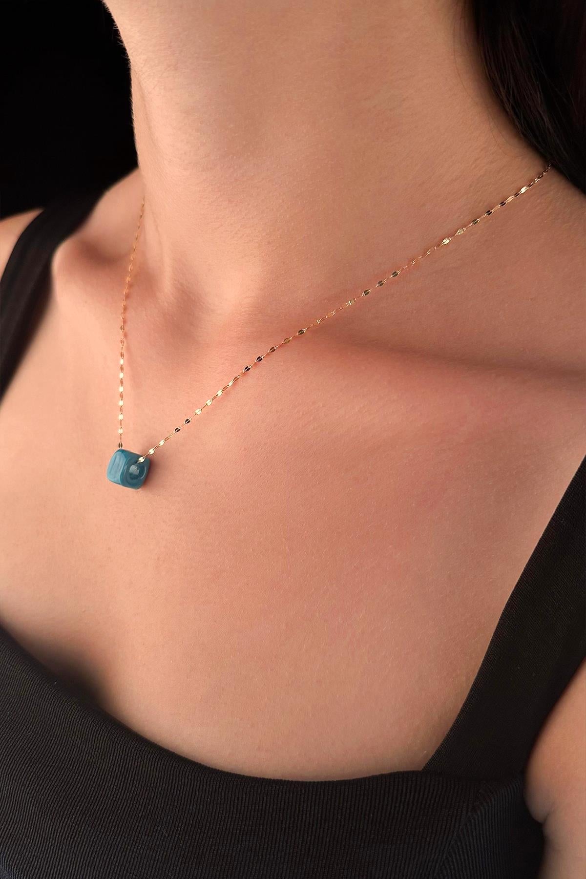 14K Gold Mirror Chain Blue Cube Necklace