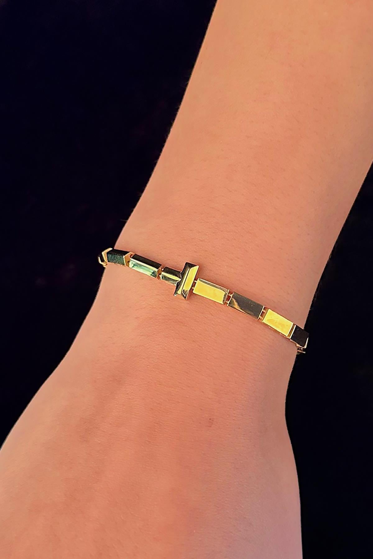 14K Gold Modern Design T Bracelet